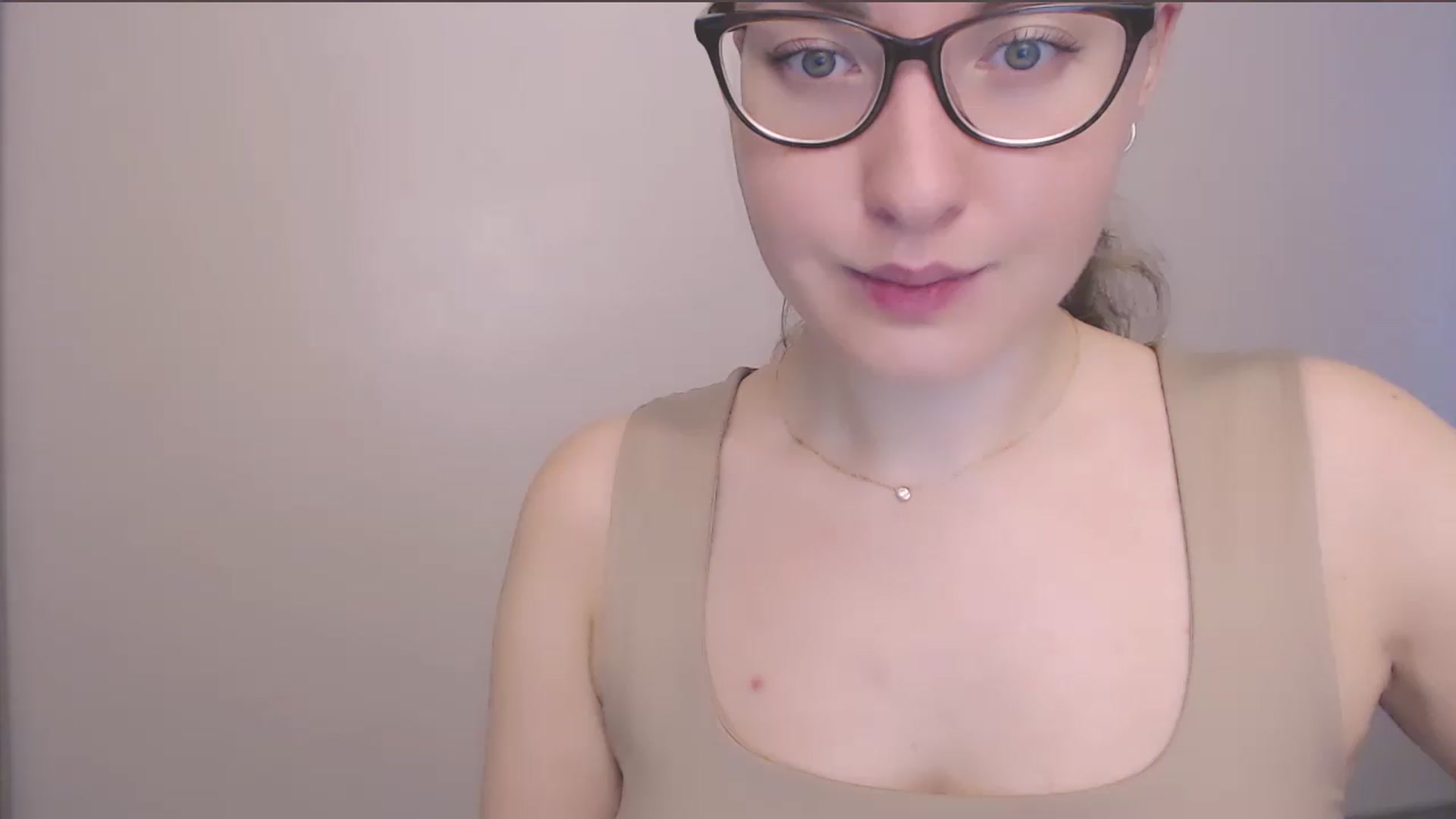 Gallery image thumbnail from HartFoxx's myfreecams stream on, 08/06/2026, 06:14 image 3 of 20