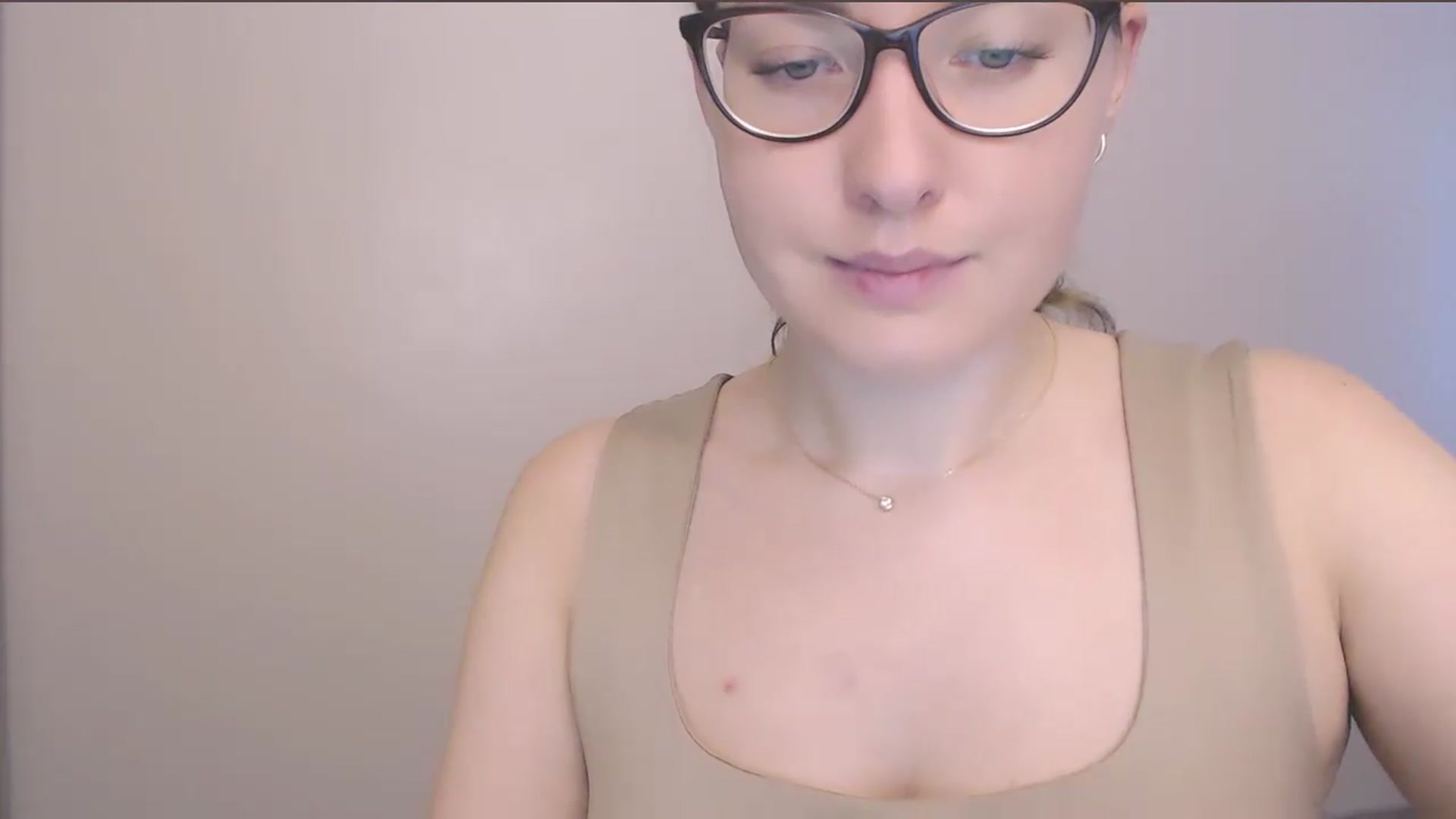 Gallery image thumbnail from HartFoxx's myfreecams stream on, 08/06/2026, 07:14 image 19 of 20