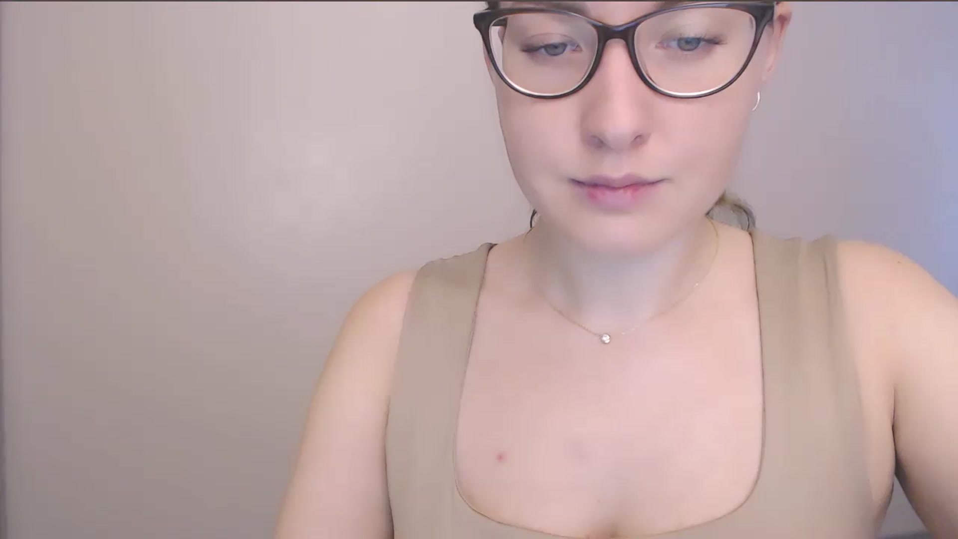 Gallery image thumbnail from HartFoxx's myfreecams stream on, 08/06/2026, 07:14 image 3 of 20