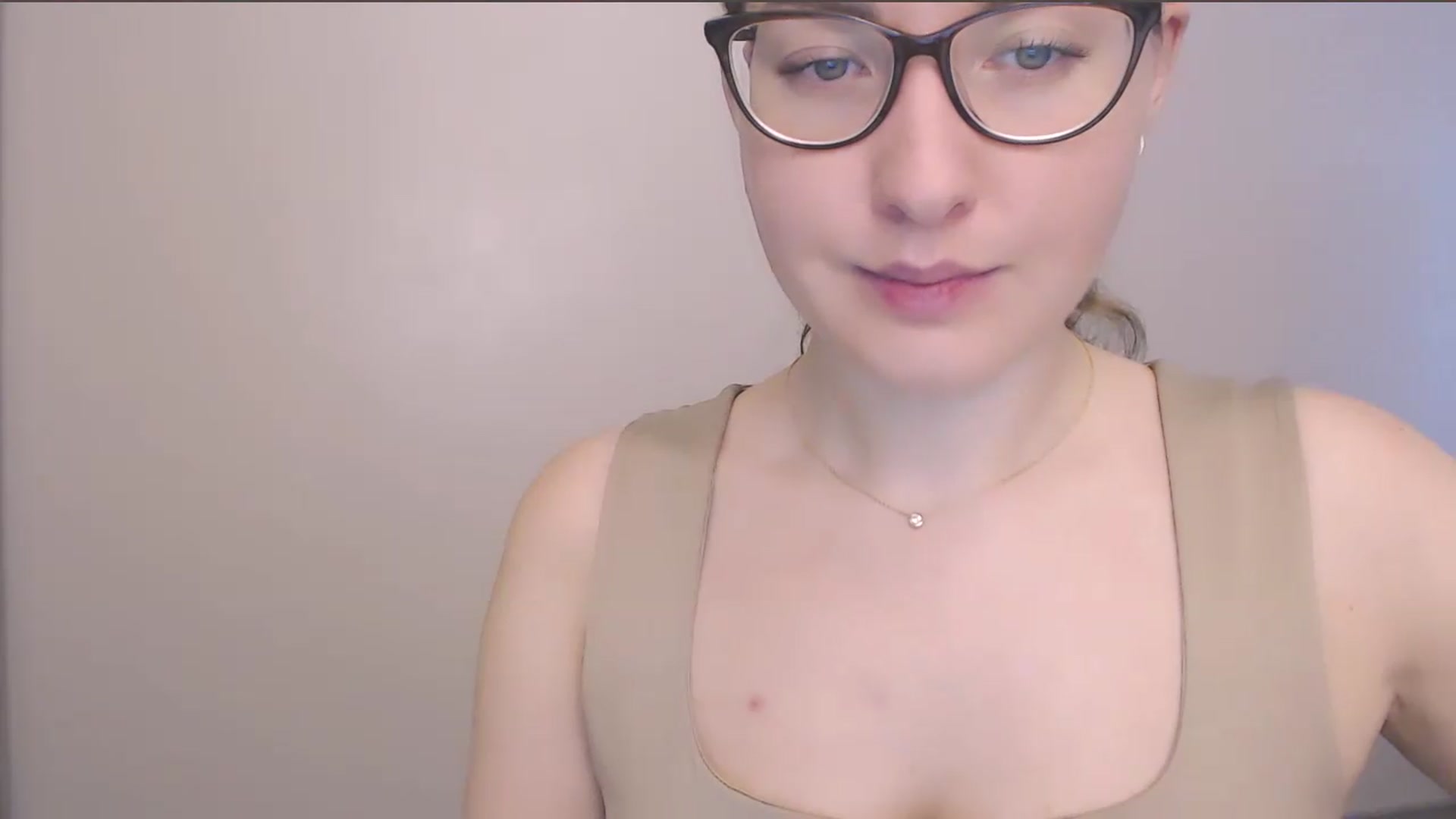 Gallery image thumbnail from HartFoxx's myfreecams stream on, 08/06/2026, 07:14 image 8 of 20