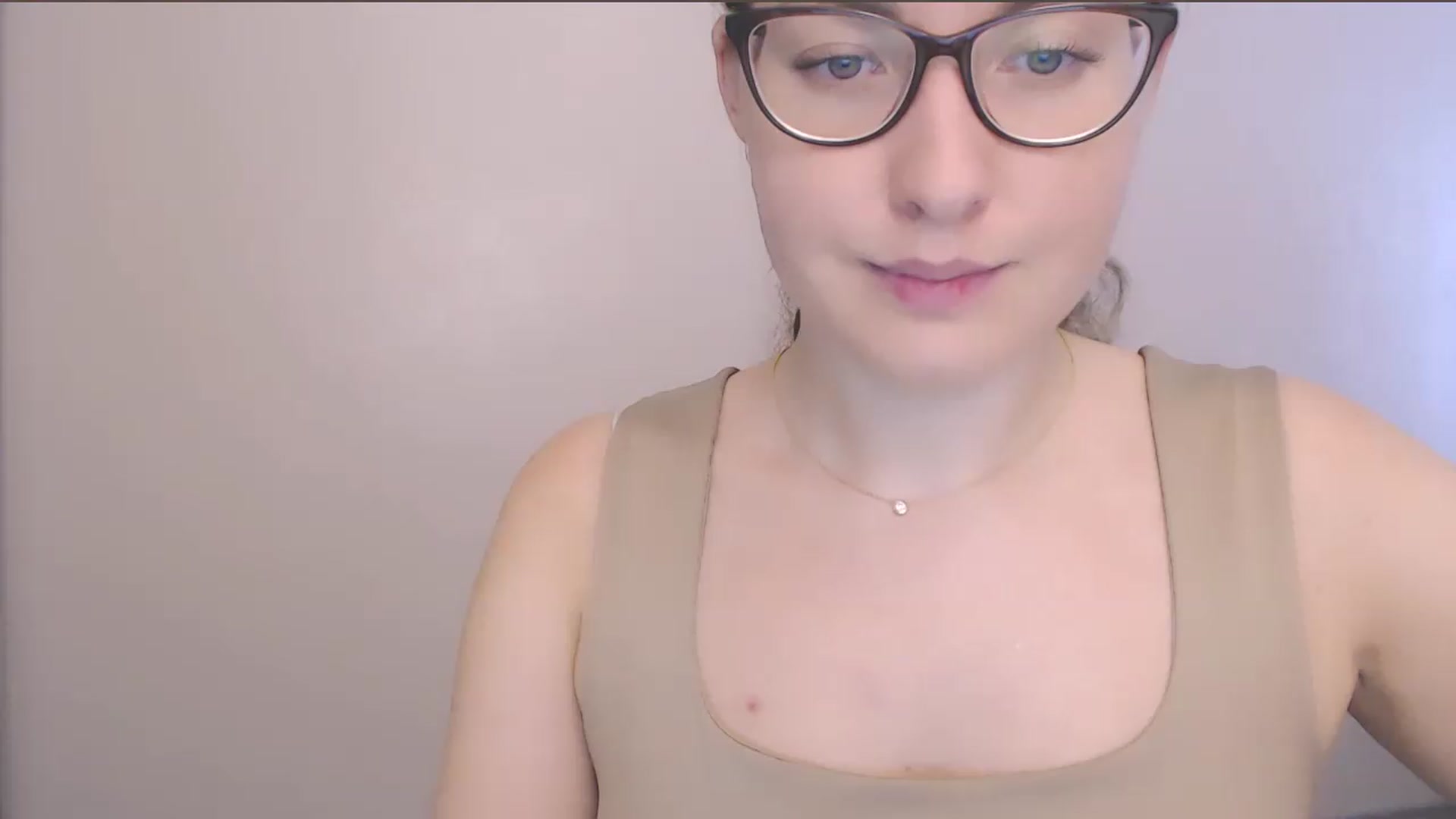 Gallery image thumbnail from HartFoxx's myfreecams stream on, 08/06/2026, 08:21 image 11 of 20