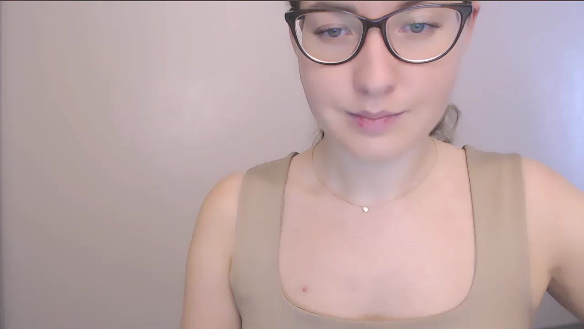 Gallery image thumbnail from HartFoxx's myfreecams stream on, 08/06/2026, 08:21 image 9 of 20