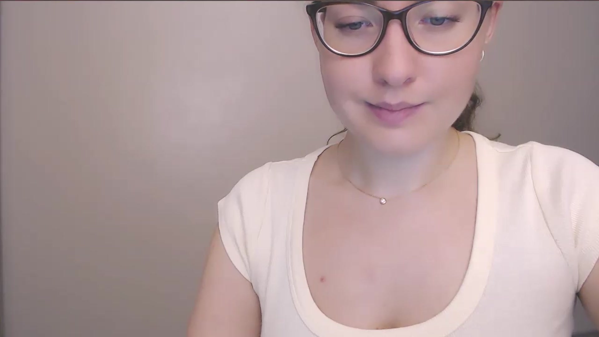 Gallery image thumbnail from HartFoxx's myfreecams stream on, 08/07/2026, 24:31 image 16 of 20