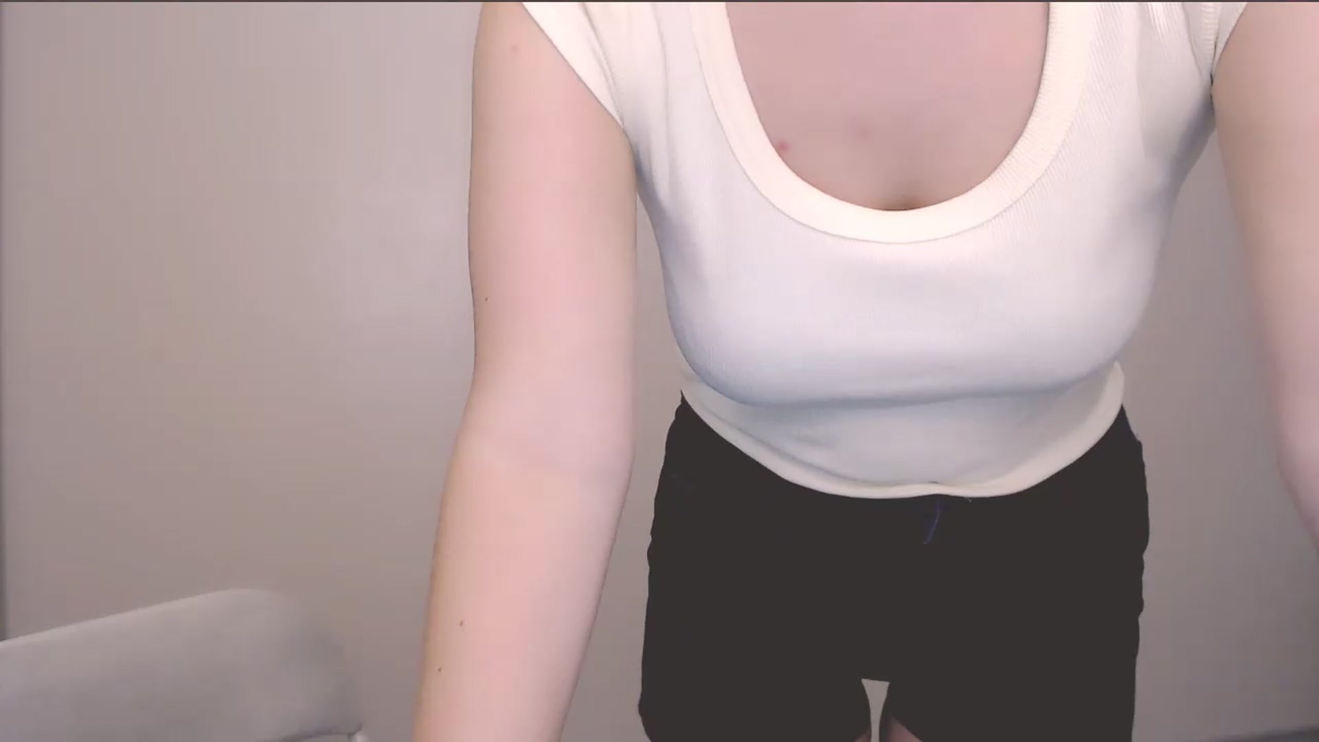 Gallery image thumbnail from HartFoxx's myfreecams stream on, 08/07/2026, 24:31 image 15 of 20