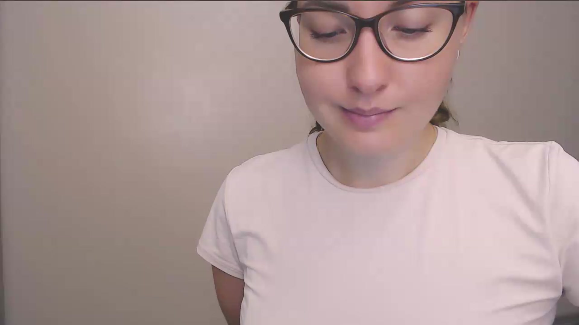 Gallery image thumbnail from HartFoxx's myfreecams stream on, 08/09/2026, 24:10 image 19 of 20