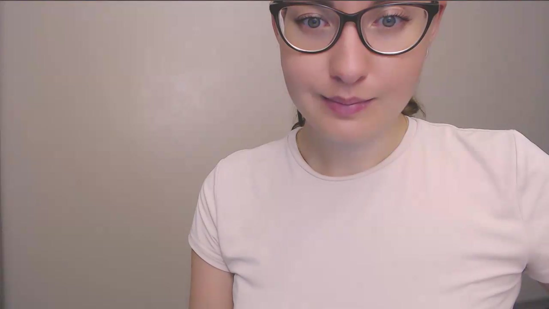 Gallery image thumbnail from HartFoxx's myfreecams stream on, 08/09/2026, 24:10 image 17 of 20