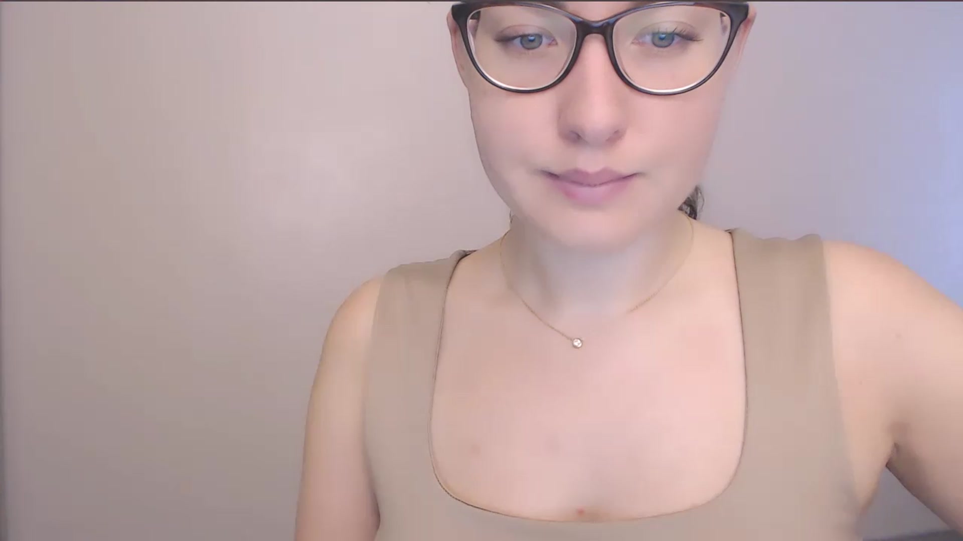 Gallery image thumbnail from HartFoxx's myfreecams stream on, 08/10/2026, 07:36 image 4 of 20