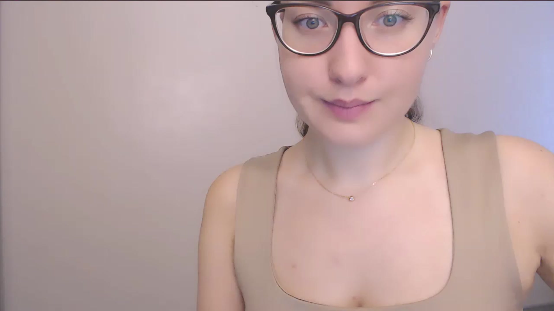 Gallery image thumbnail from HartFoxx's myfreecams stream on, 08/10/2026, 07:36 image 17 of 20
