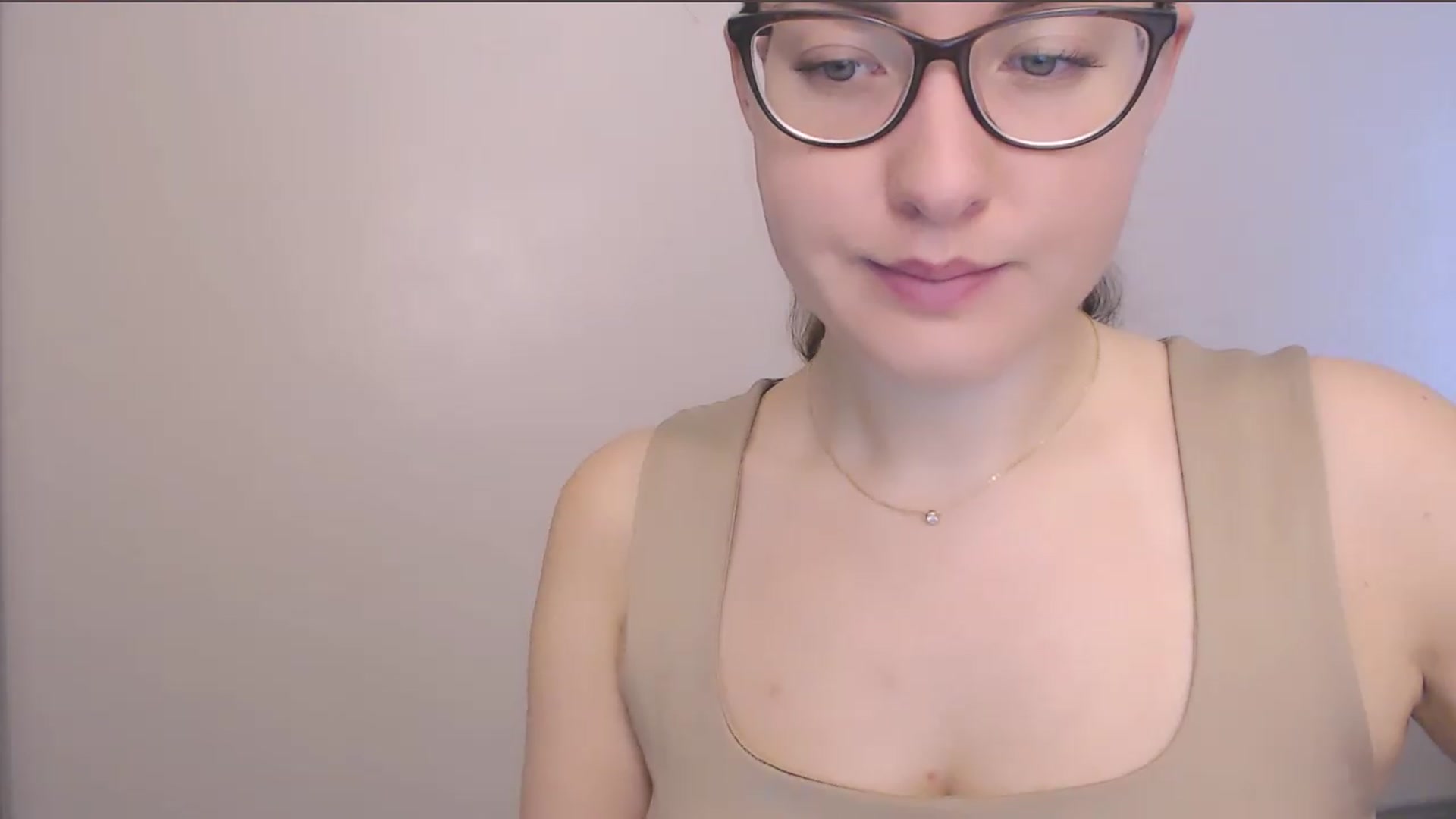 Gallery image thumbnail from HartFoxx's myfreecams stream on, 08/10/2026, 07:36 image 18 of 20