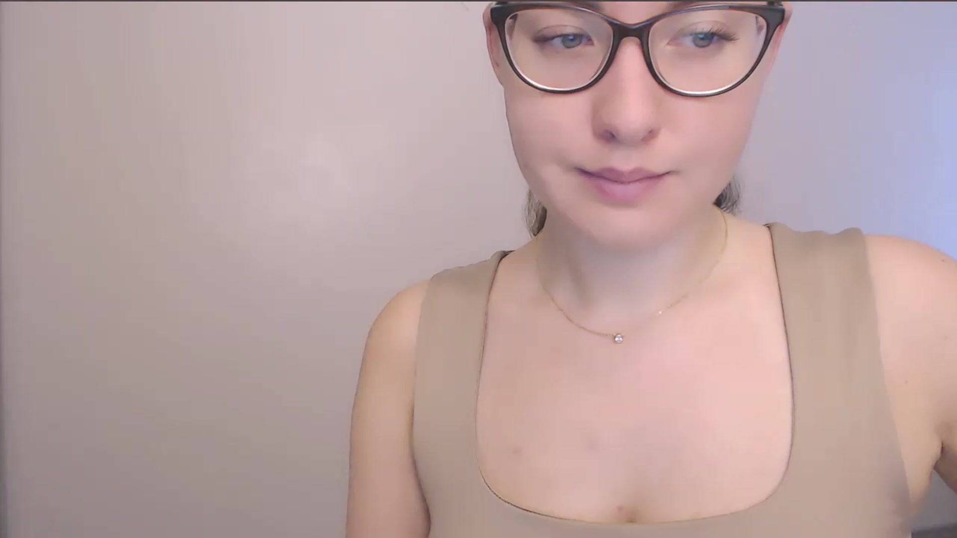 Gallery image thumbnail from HartFoxx's myfreecams stream on, 08/10/2026, 07:36 image 14 of 20