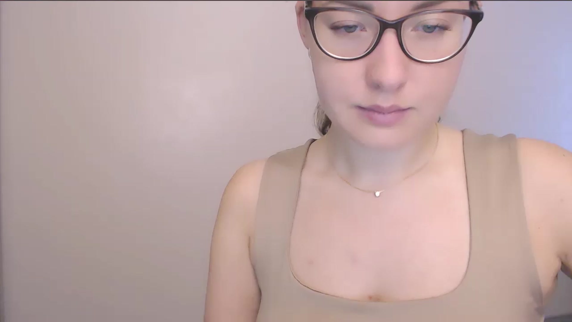 Gallery image thumbnail from HartFoxx's myfreecams stream on, 08/10/2026, 07:36 image 11 of 20
