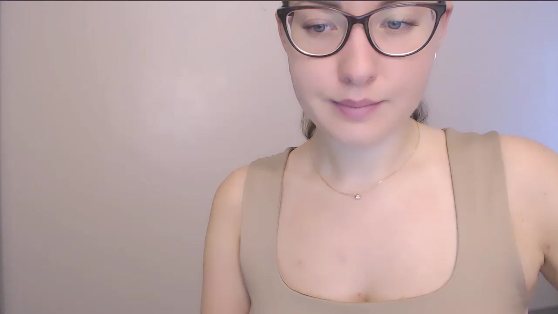 Gallery image thumbnail from HartFoxx's myfreecams stream on, 08/10/2026, 07:36 image 15 of 20