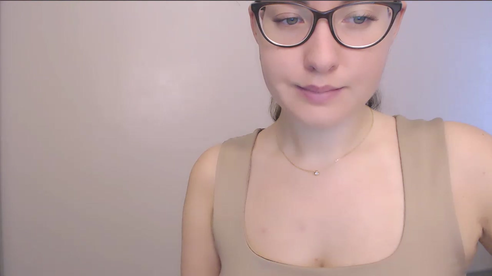 Gallery image thumbnail from HartFoxx's myfreecams stream on, 08/10/2026, 07:36 image 16 of 20