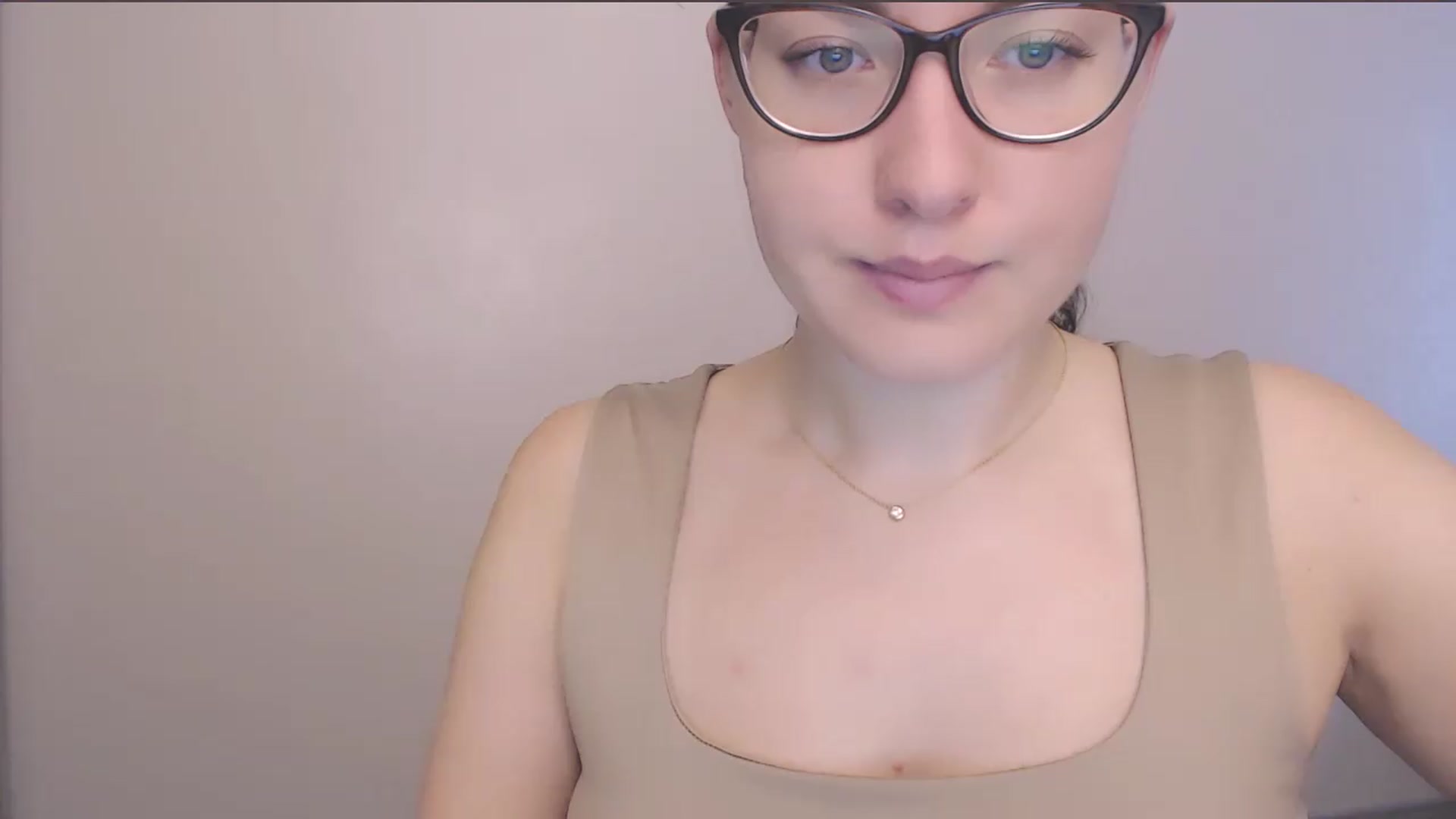 Gallery image thumbnail from HartFoxx's myfreecams stream on, 08/10/2026, 07:36 image 2 of 20