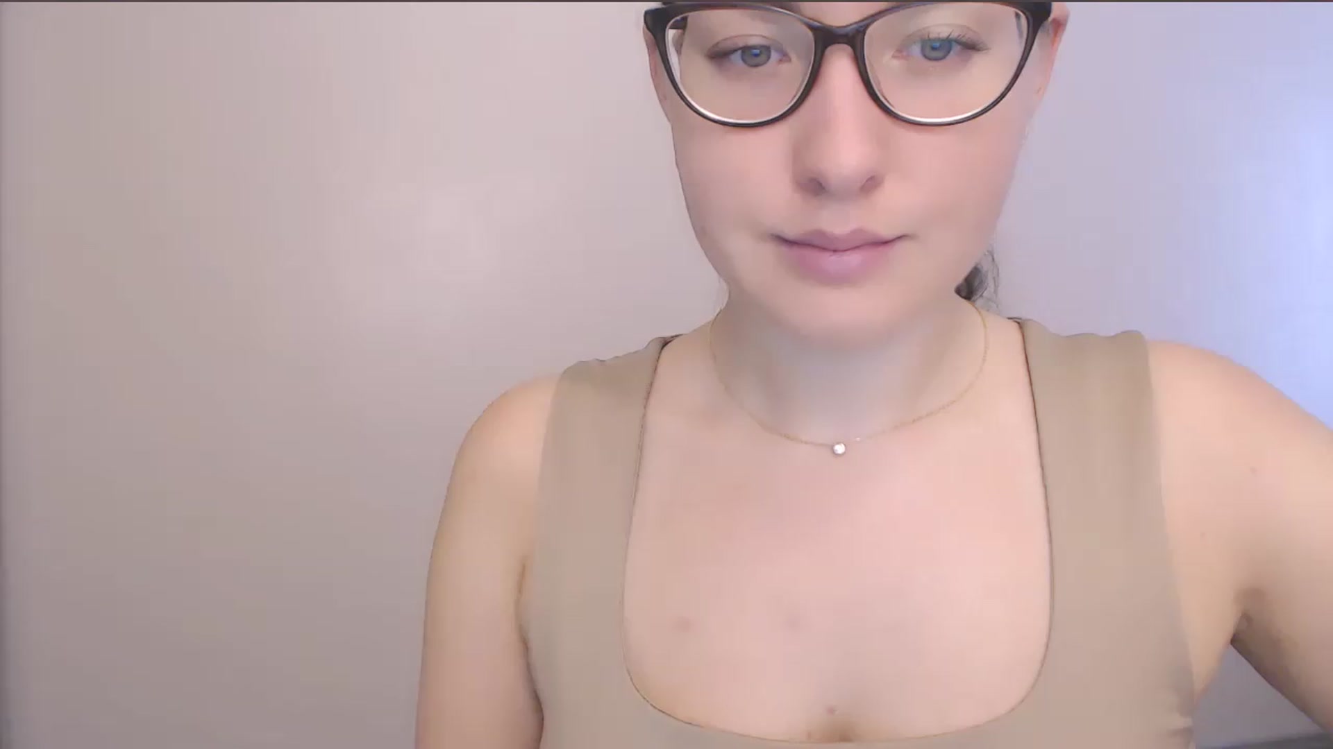 Gallery image thumbnail from HartFoxx's myfreecams stream on, 08/10/2026, 08:11 image 1 of 20