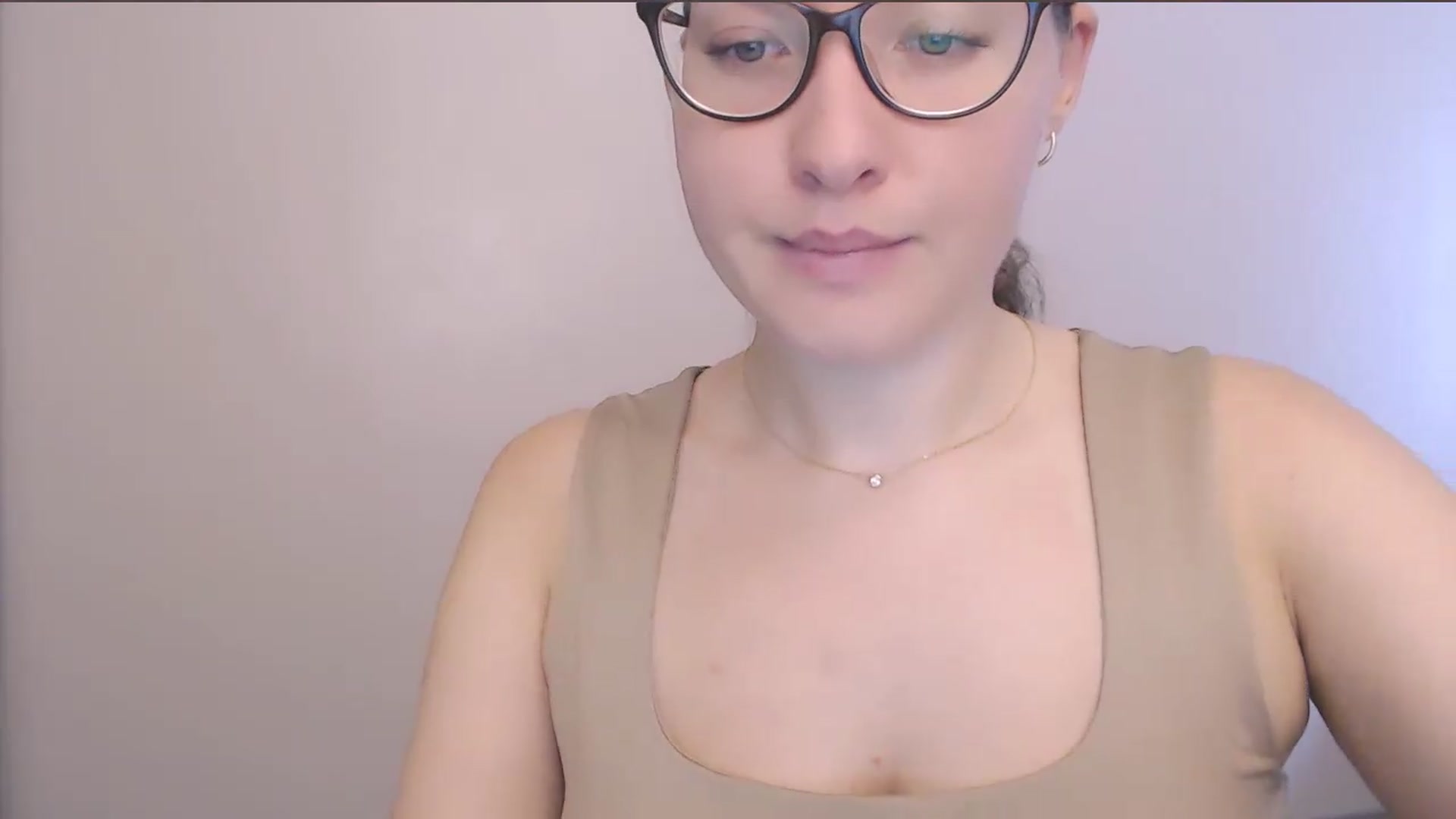 Gallery image thumbnail from HartFoxx's myfreecams stream on, 08/10/2026, 08:11 image 5 of 20