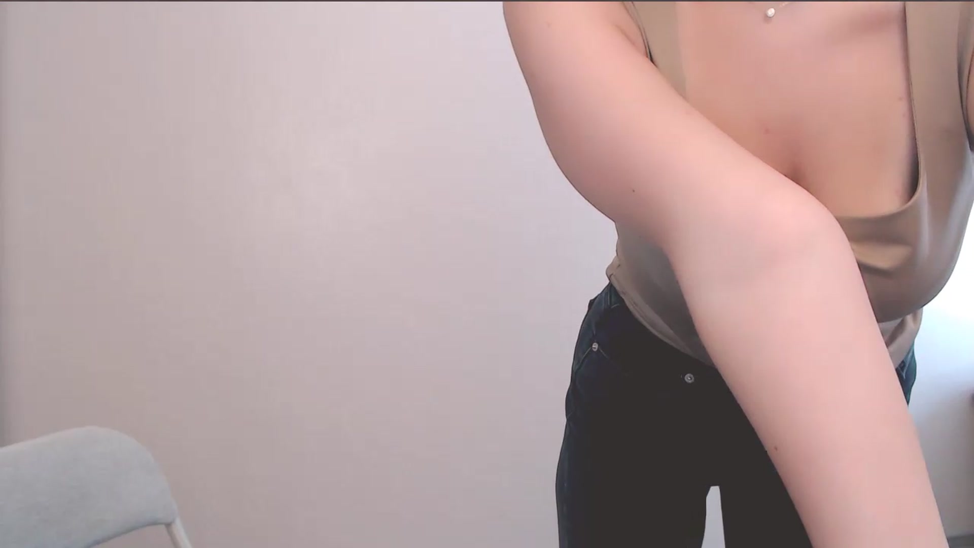 Gallery image thumbnail from HartFoxx's myfreecams stream on, 08/10/2026, 09:24 image 15 of 20