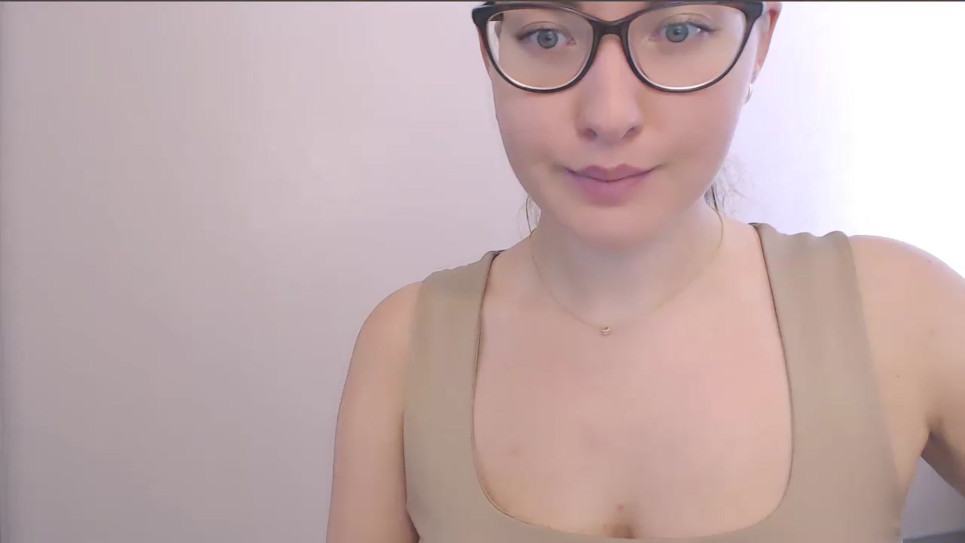 Gallery image thumbnail from HartFoxx's myfreecams stream on, 08/10/2026, 09:24 image 11 of 20