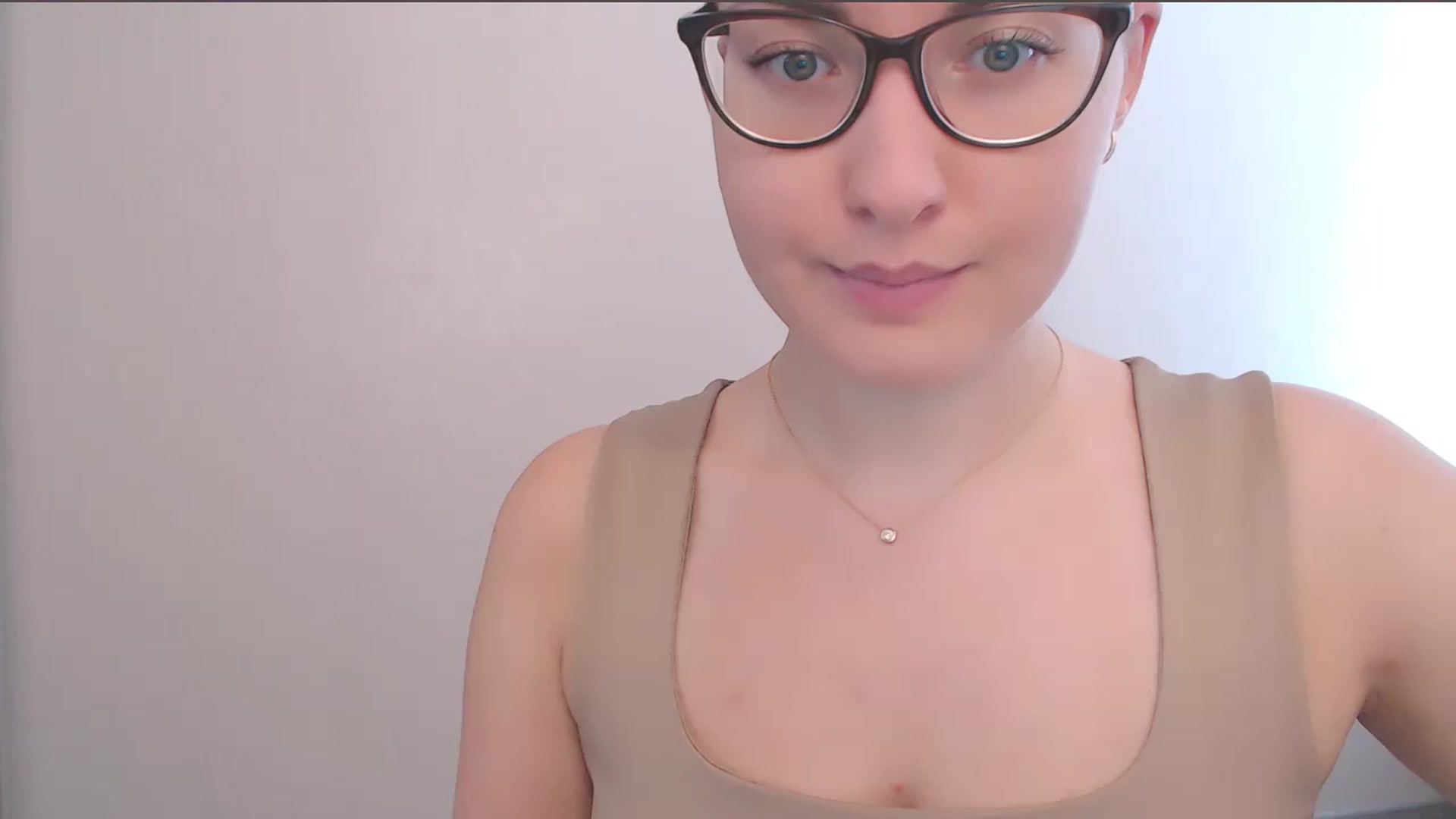Gallery image thumbnail from HartFoxx's myfreecams stream on, 08/10/2026, 10:14 image 3 of 20