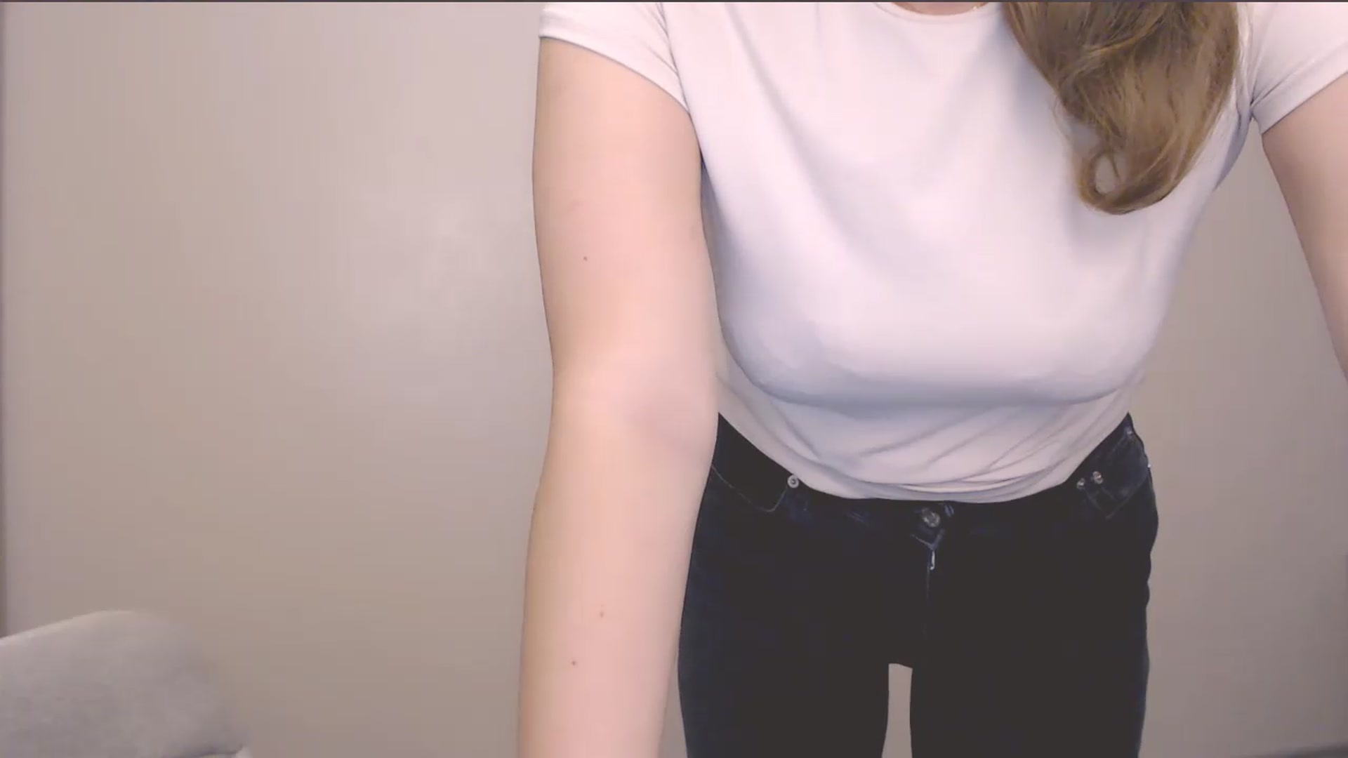 Gallery image thumbnail from HartFoxx's myfreecams stream on, 08/11/2026, 21:50 image 16 of 20