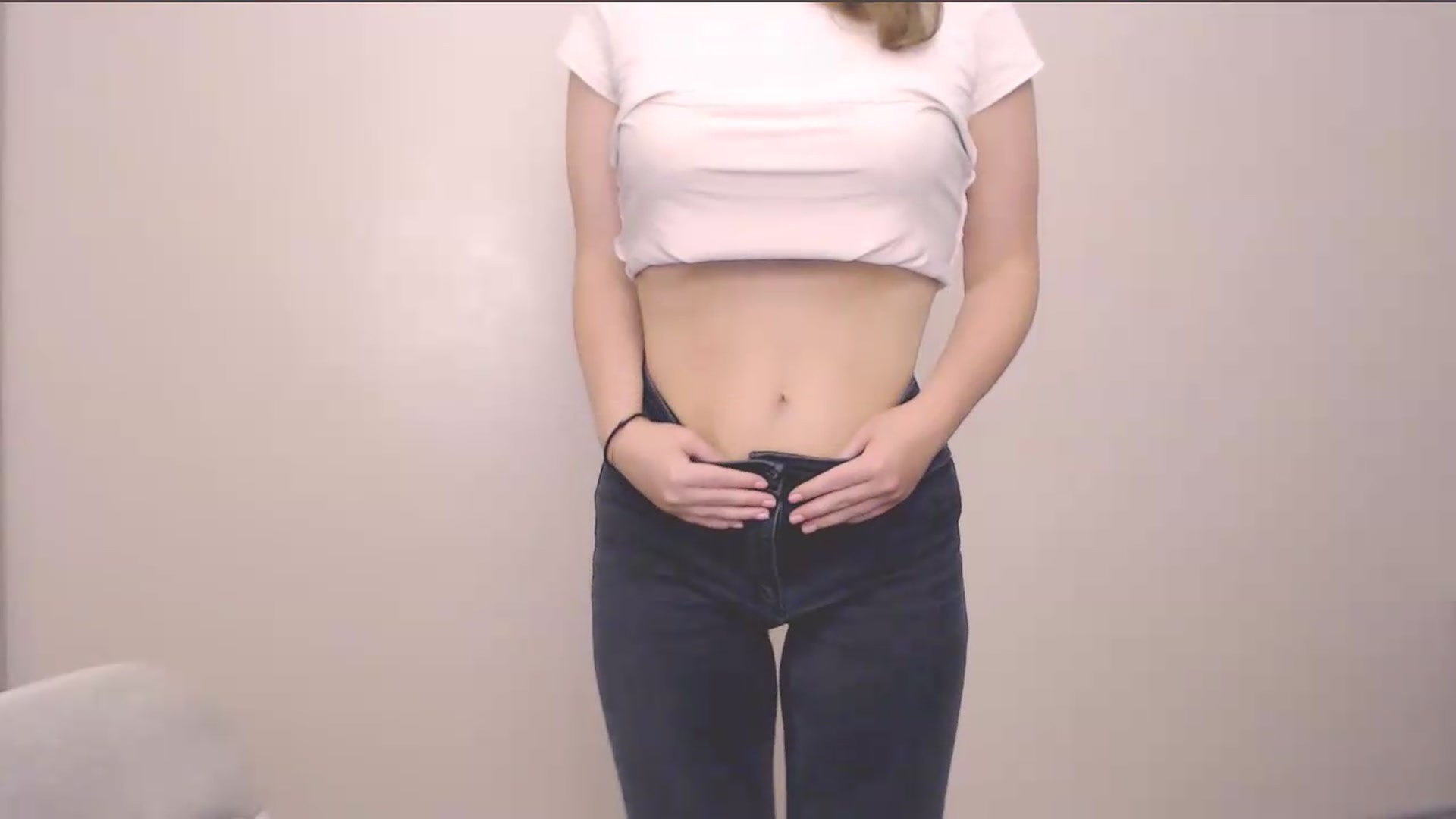 Gallery image thumbnail from HartFoxx's myfreecams stream on, 08/11/2026, 21:50 image 17 of 20