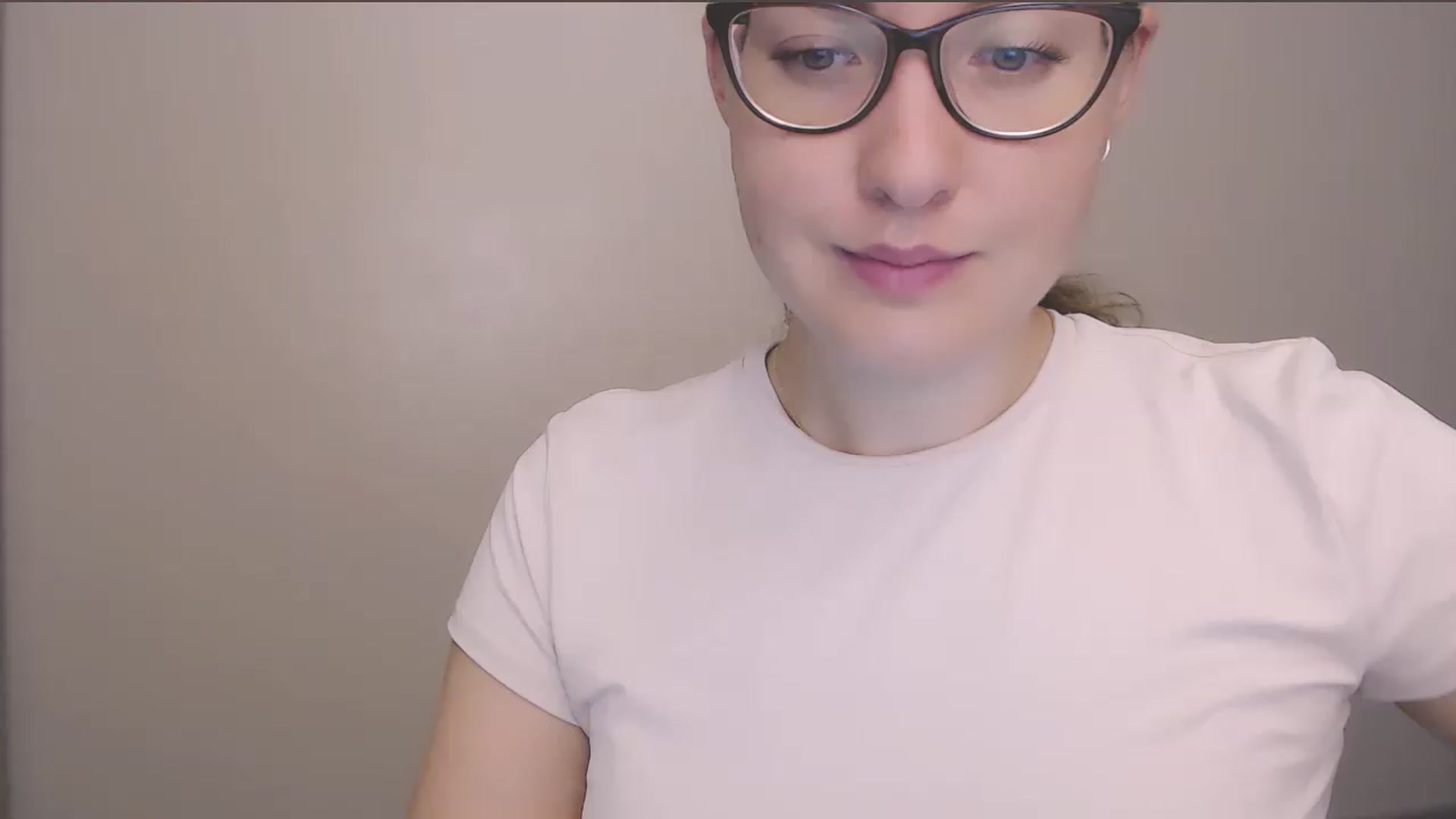 Gallery image thumbnail from HartFoxx's myfreecams stream on, 08/11/2026, 22:52 image 6 of 20