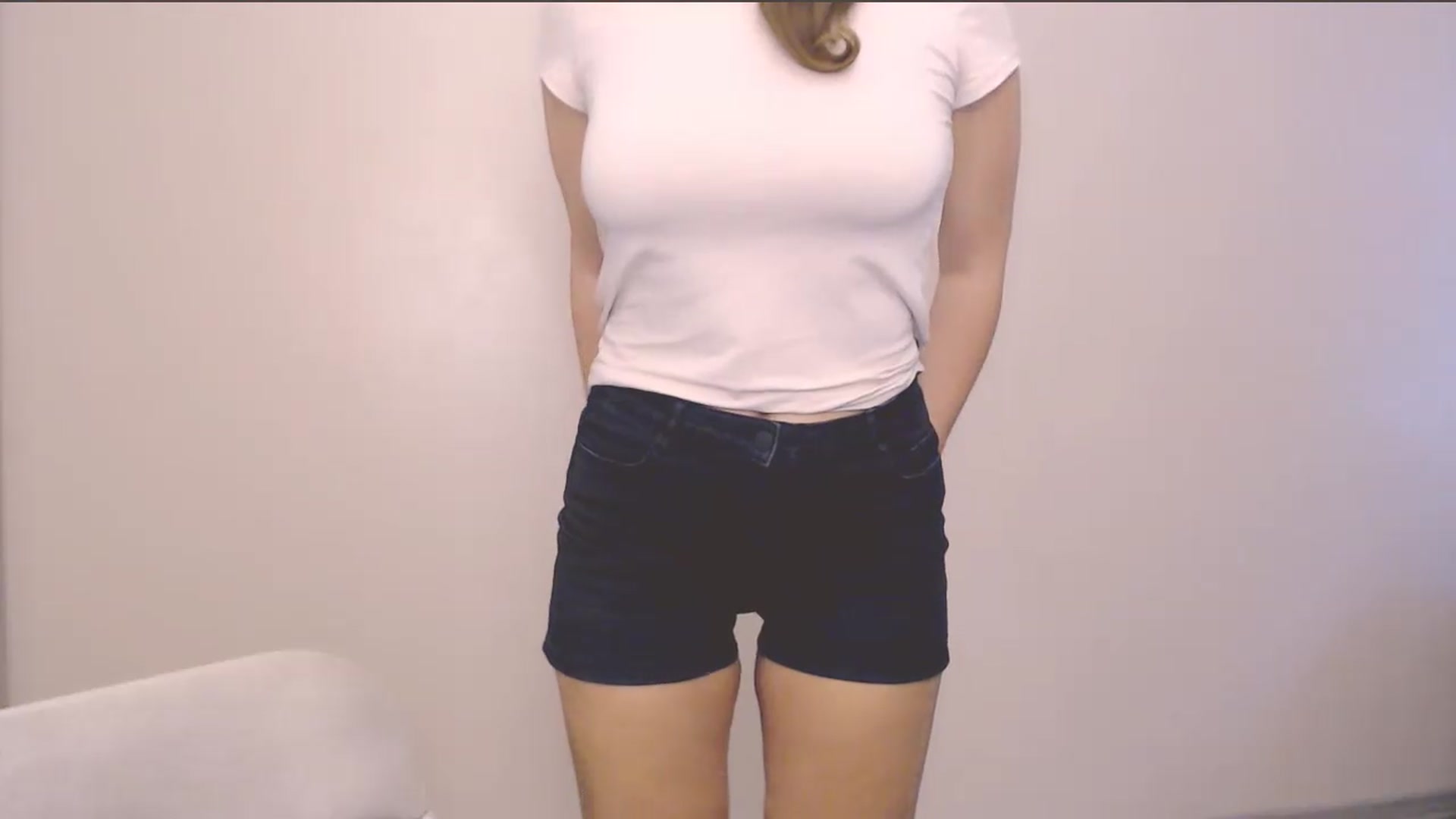 Gallery image thumbnail from HartFoxx's myfreecams stream on, 08/14/2026, 13:10 image 19 of 20