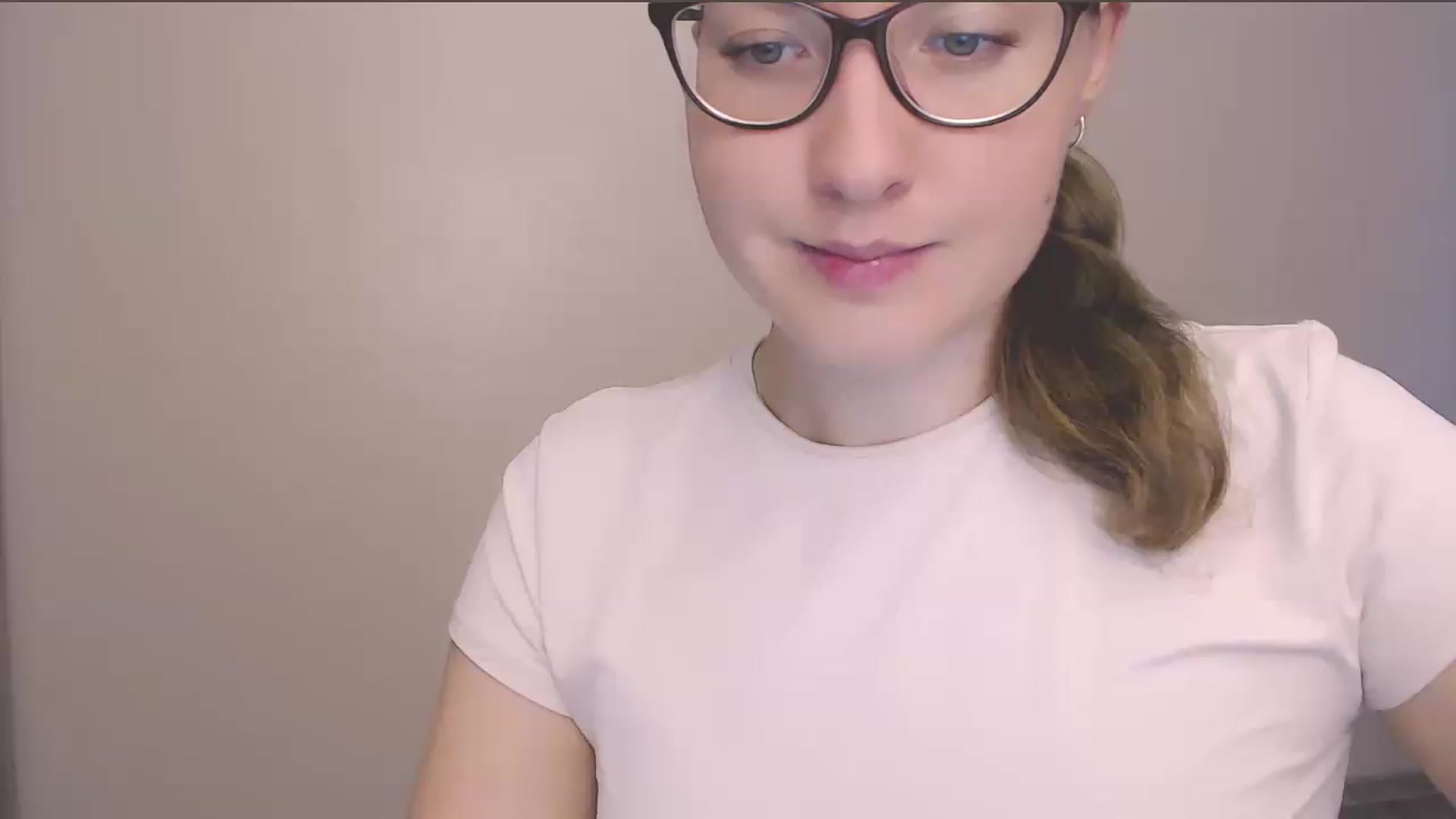 Gallery image thumbnail from HartFoxx's myfreecams stream on, 08/14/2026, 15:26 image 18 of 20