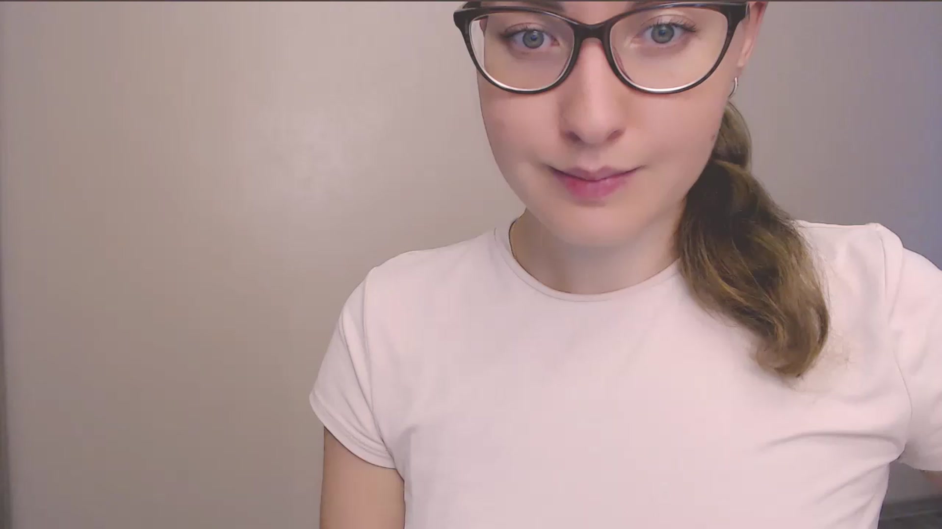 Gallery image thumbnail from HartFoxx's myfreecams stream on, 08/14/2026, 15:26 image 13 of 20