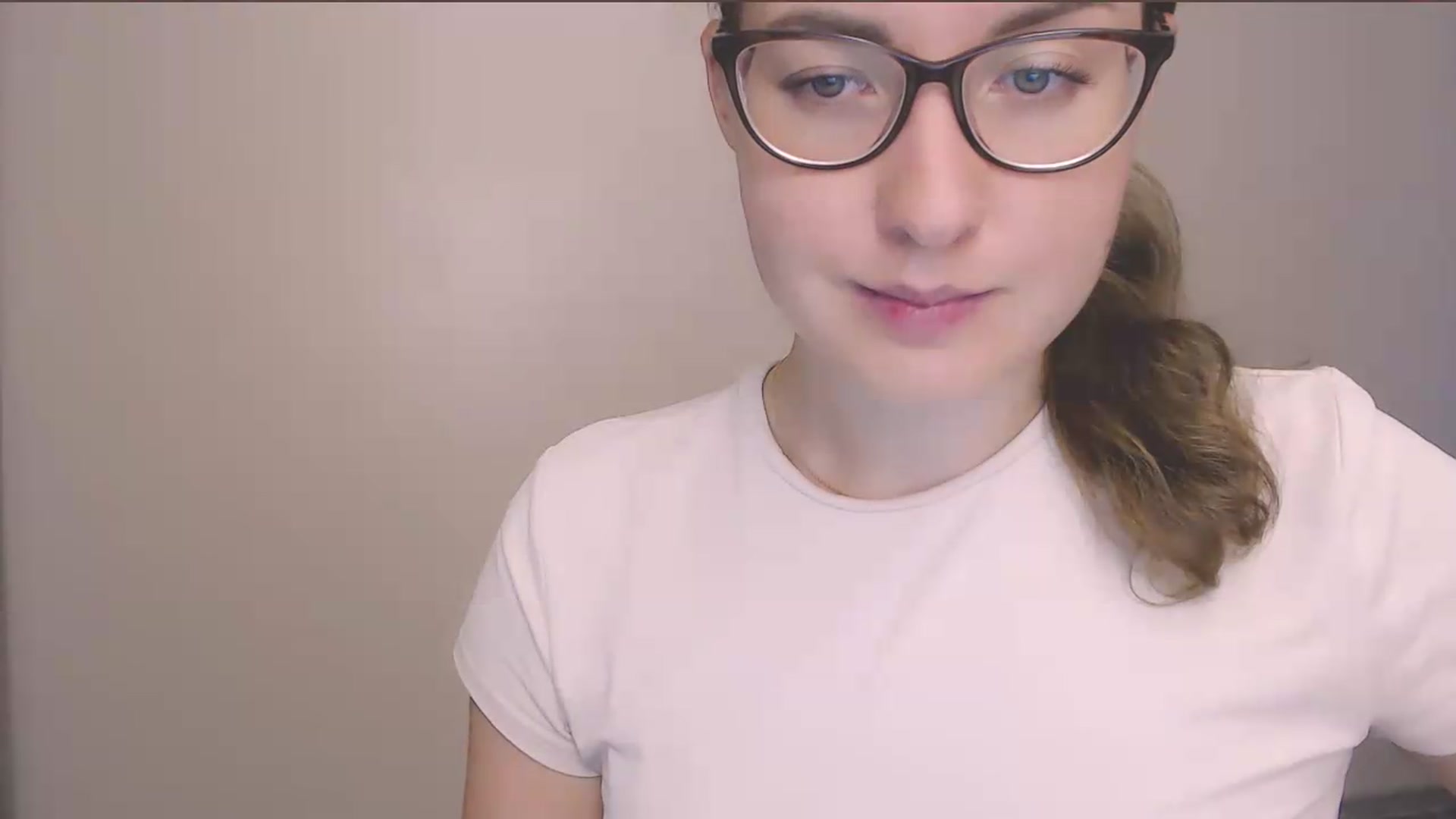 Gallery image thumbnail from HartFoxx's myfreecams stream on, 08/14/2026, 16:50 image 5 of 20