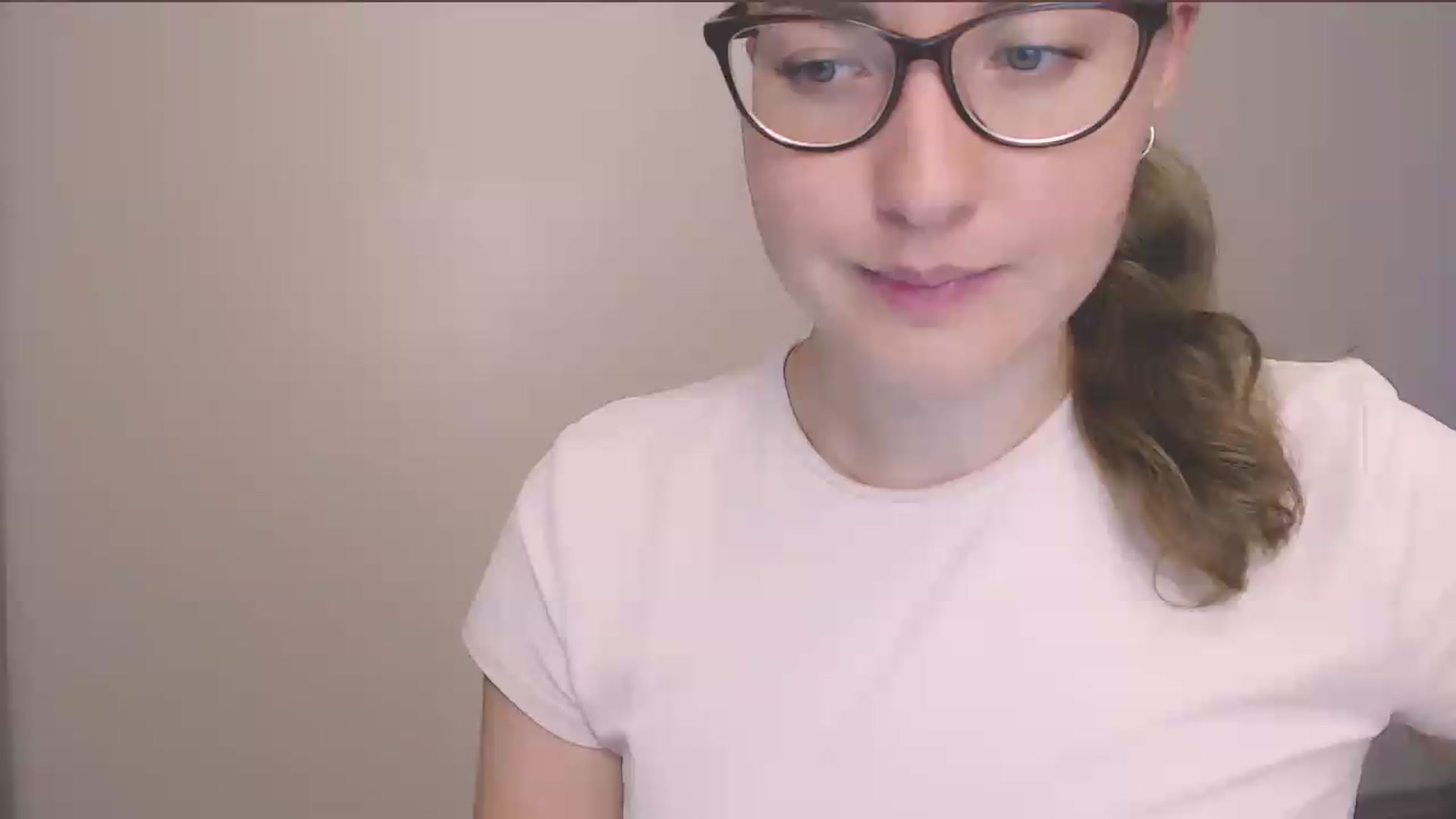 Gallery image thumbnail from HartFoxx's myfreecams stream on, 08/14/2026, 16:50 image 1 of 20