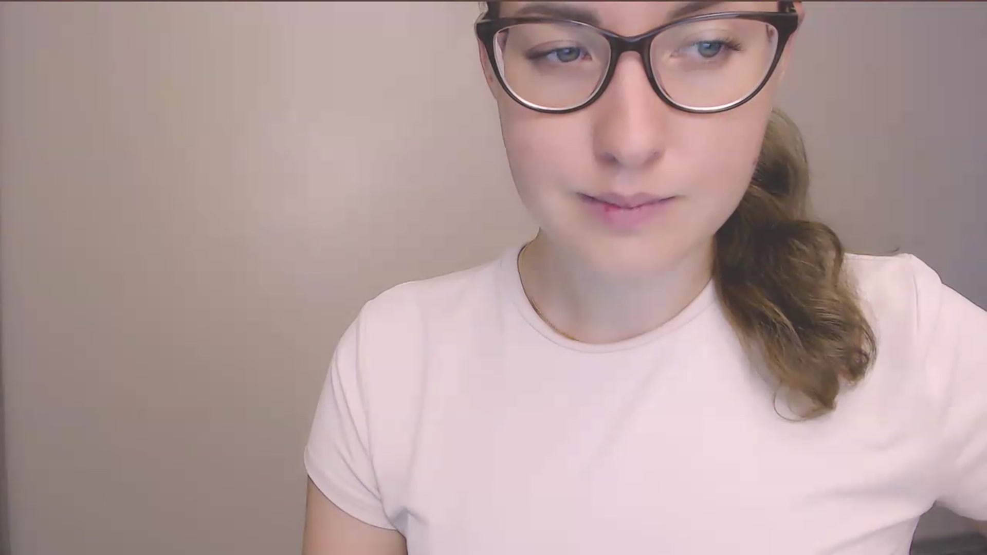 Gallery image thumbnail from HartFoxx's myfreecams stream on, 08/14/2026, 16:50 image 4 of 20