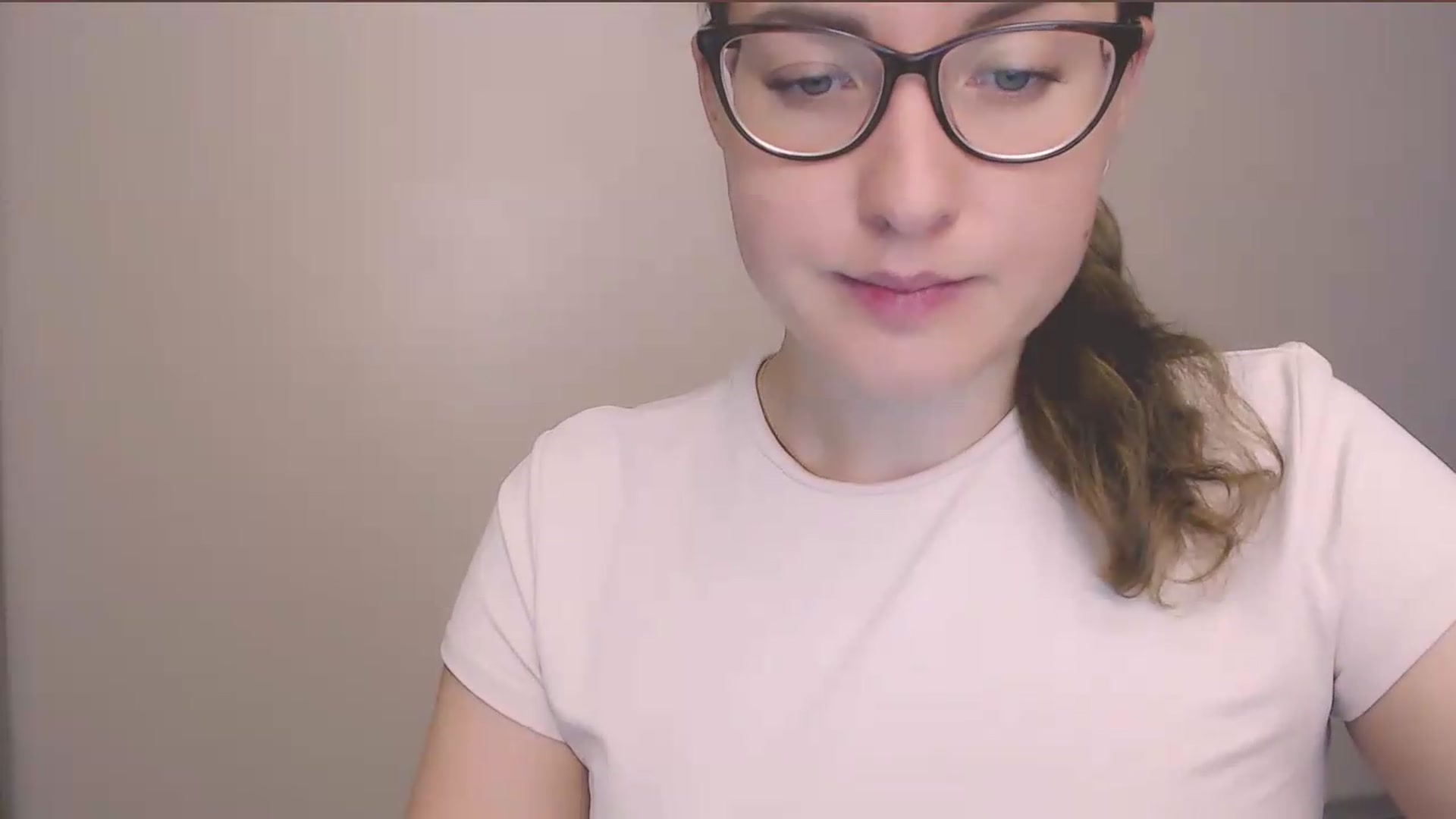 Gallery image thumbnail from HartFoxx's myfreecams stream on, 08/14/2026, 16:50 image 12 of 20