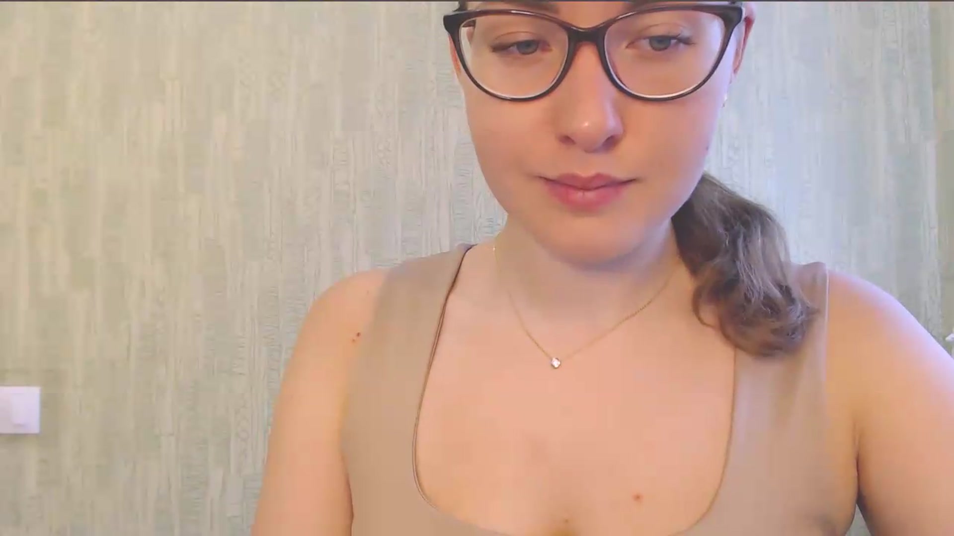 Gallery image thumbnail from HartFoxx's myfreecams stream on, 08/15/2026, 13:46 image 8 of 20