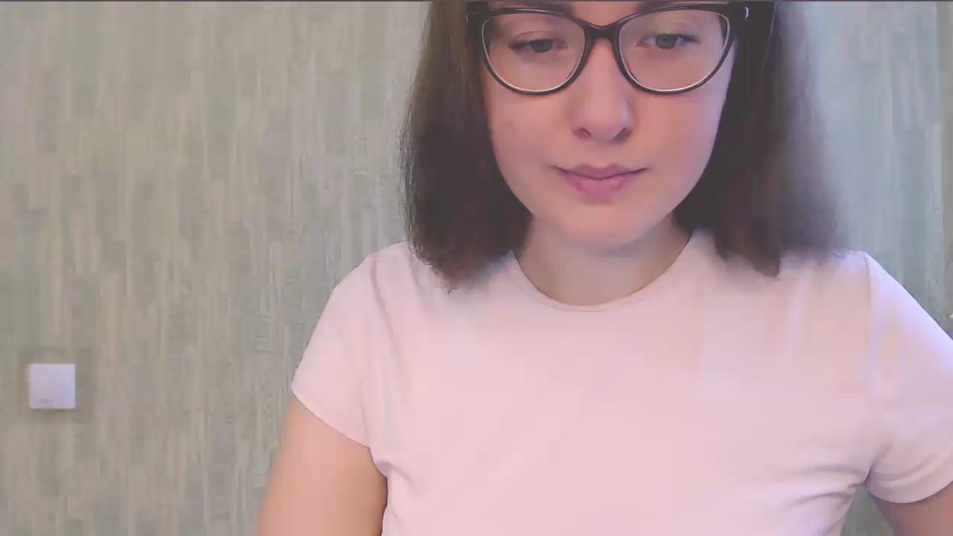 Gallery image thumbnail from HartFoxx's myfreecams stream on, 08/18/2026, 13:32 image 9 of 20