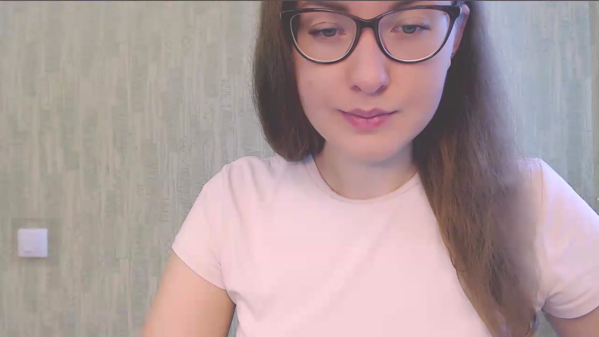 Gallery image thumbnail from HartFoxx's myfreecams stream on, 08/18/2026, 13:32 image 16 of 20
