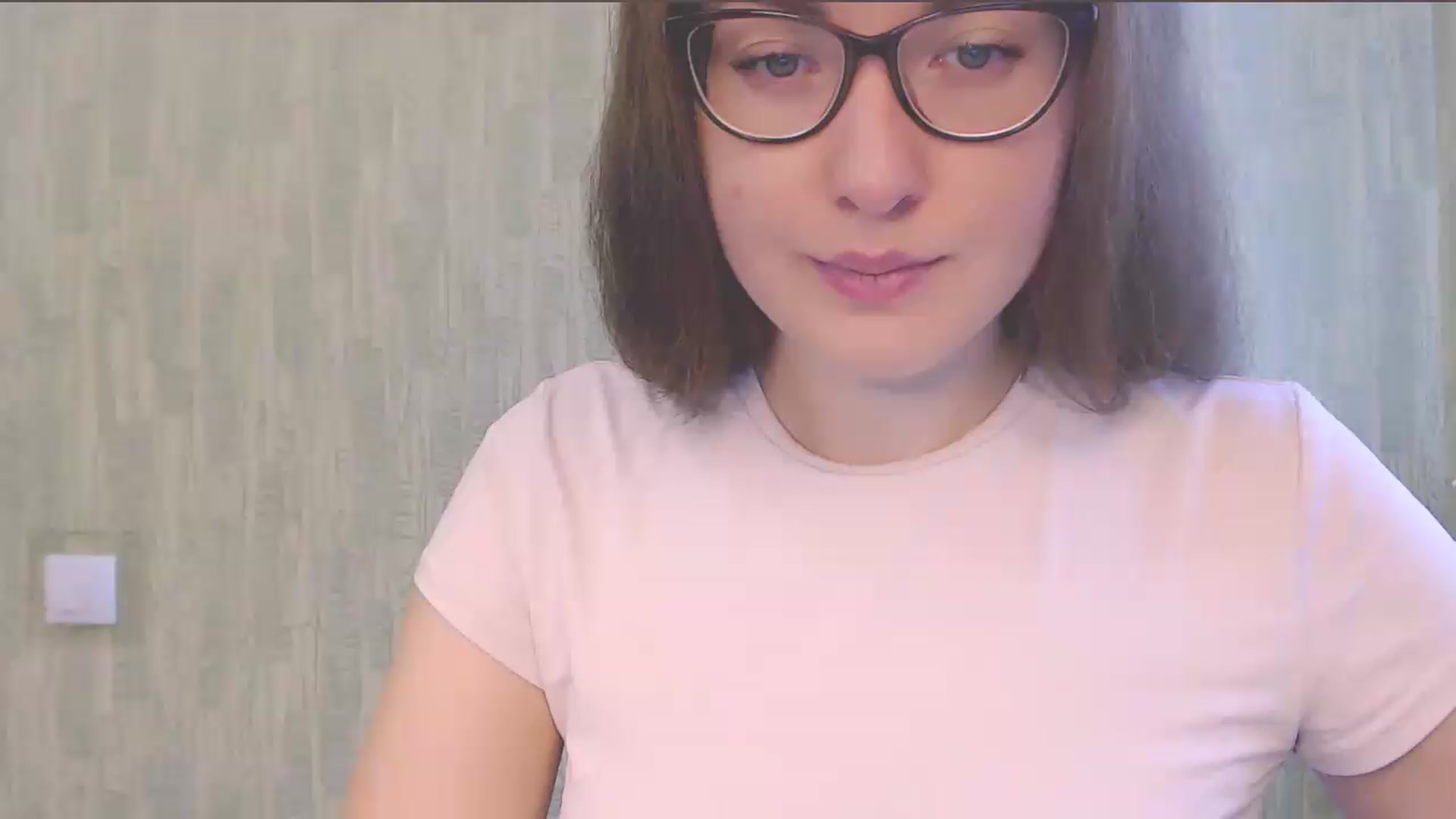 Gallery image thumbnail from HartFoxx's myfreecams stream on, 08/18/2026, 13:32 image 1 of 20