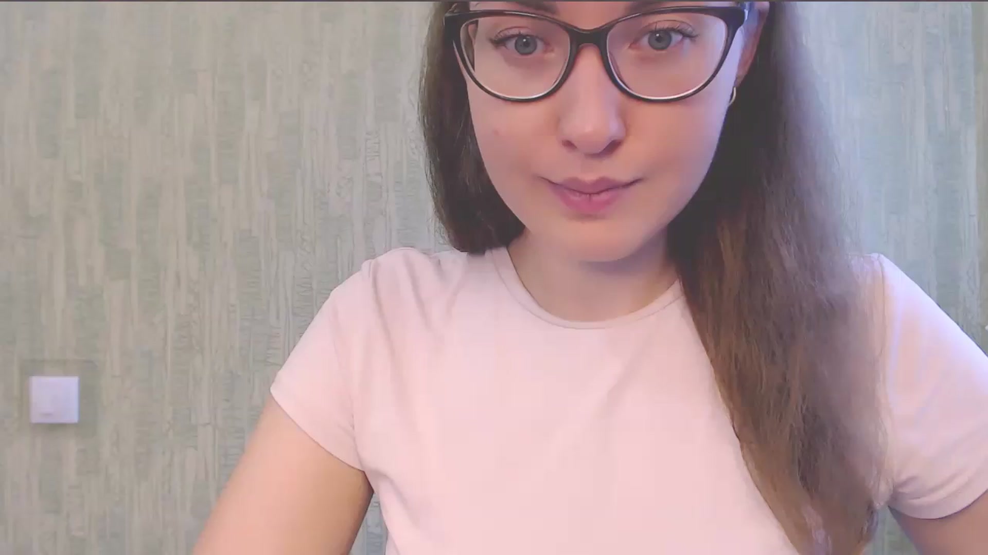 Gallery image thumbnail from HartFoxx's myfreecams stream on, 08/18/2026, 13:32 image 17 of 20