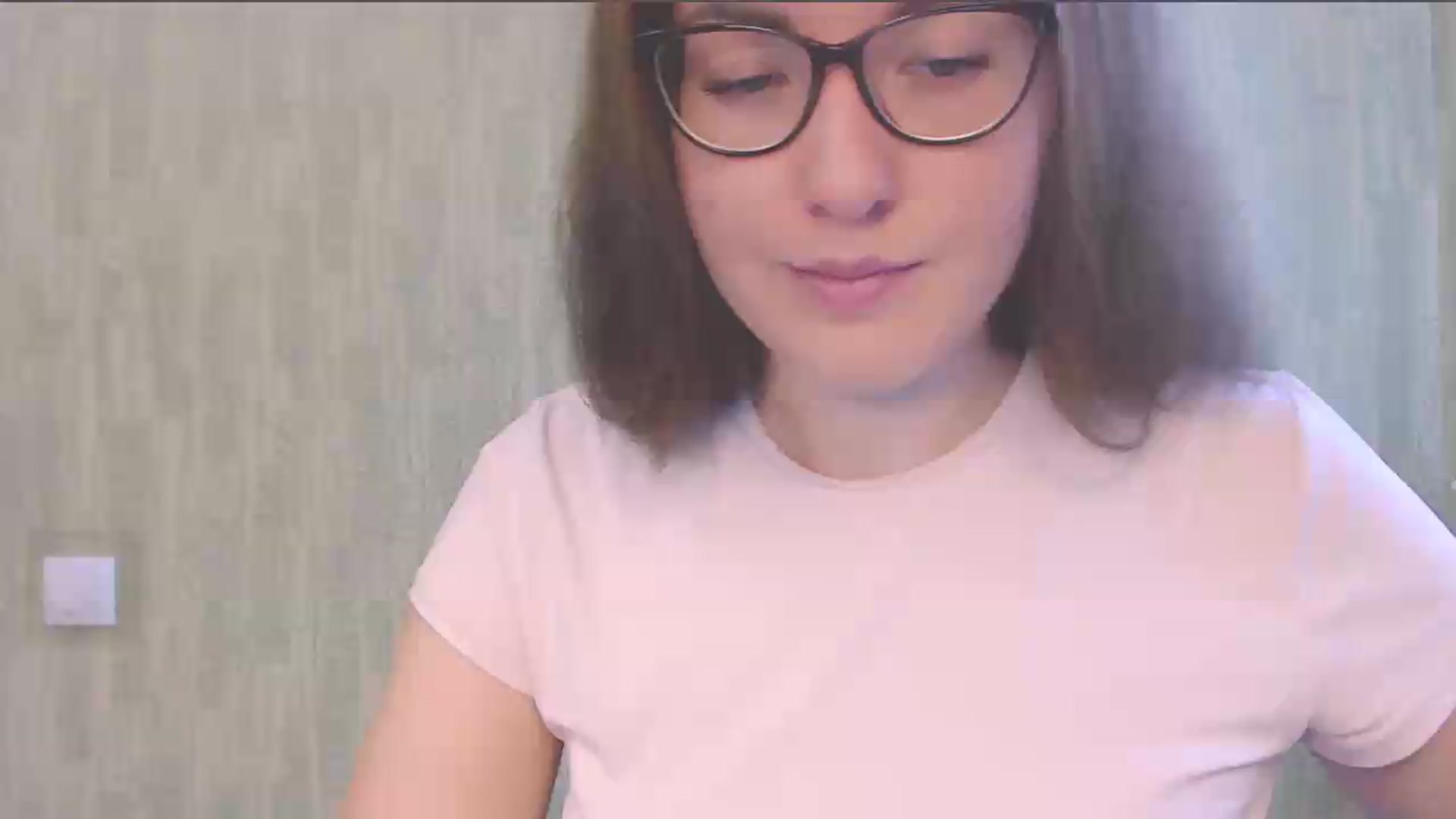 Gallery image thumbnail from HartFoxx's myfreecams stream on, 08/18/2026, 13:32 image 13 of 20