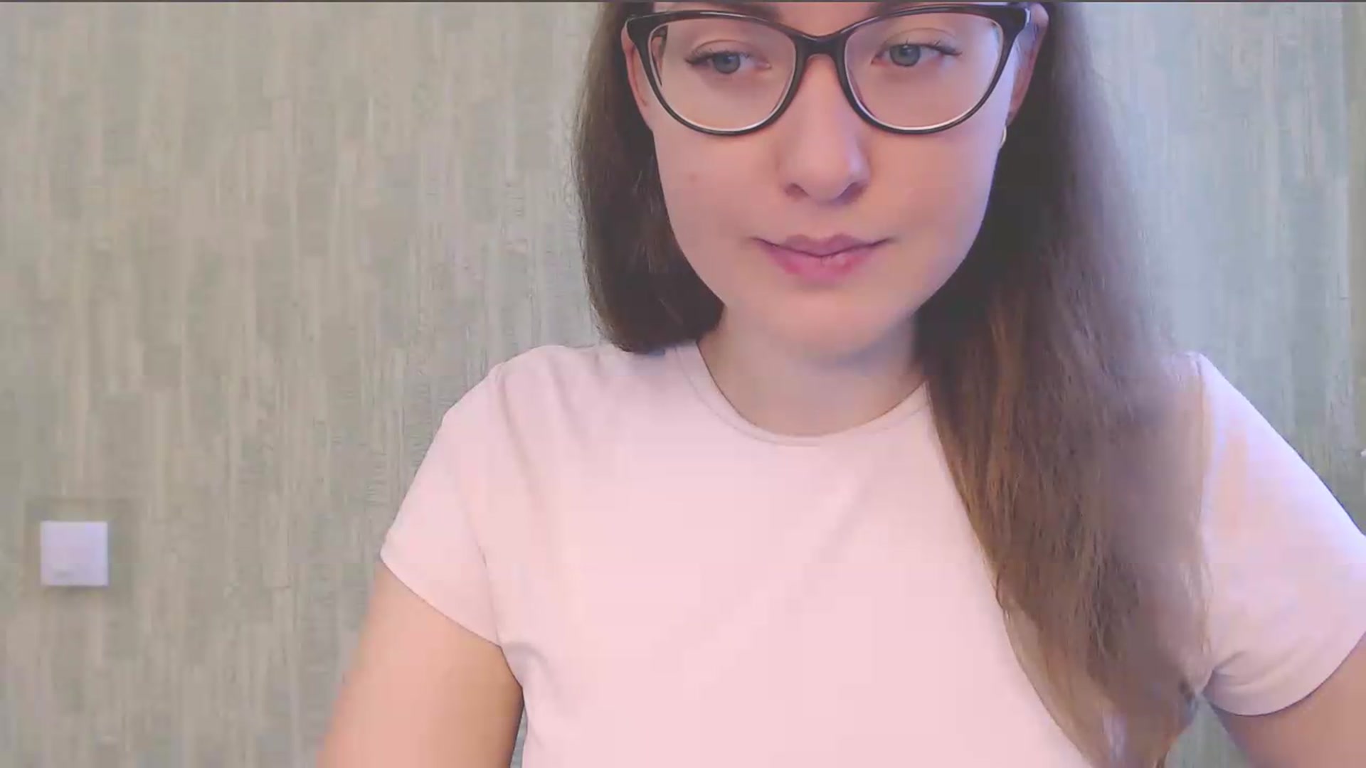 Gallery image thumbnail from HartFoxx's myfreecams stream on, 08/18/2026, 13:32 image 18 of 20