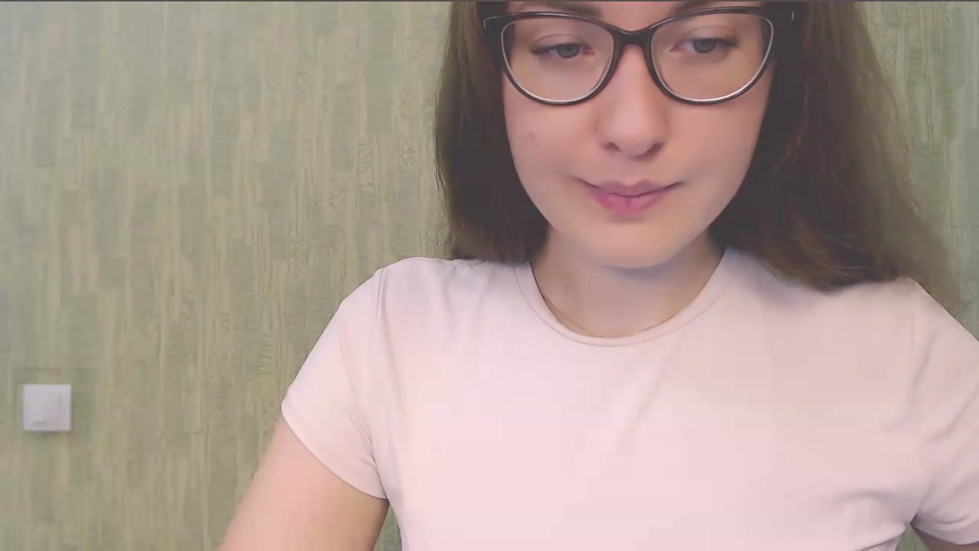 Gallery image thumbnail from HartFoxx's myfreecams stream on, 08/18/2026, 20:35 image 4 of 20