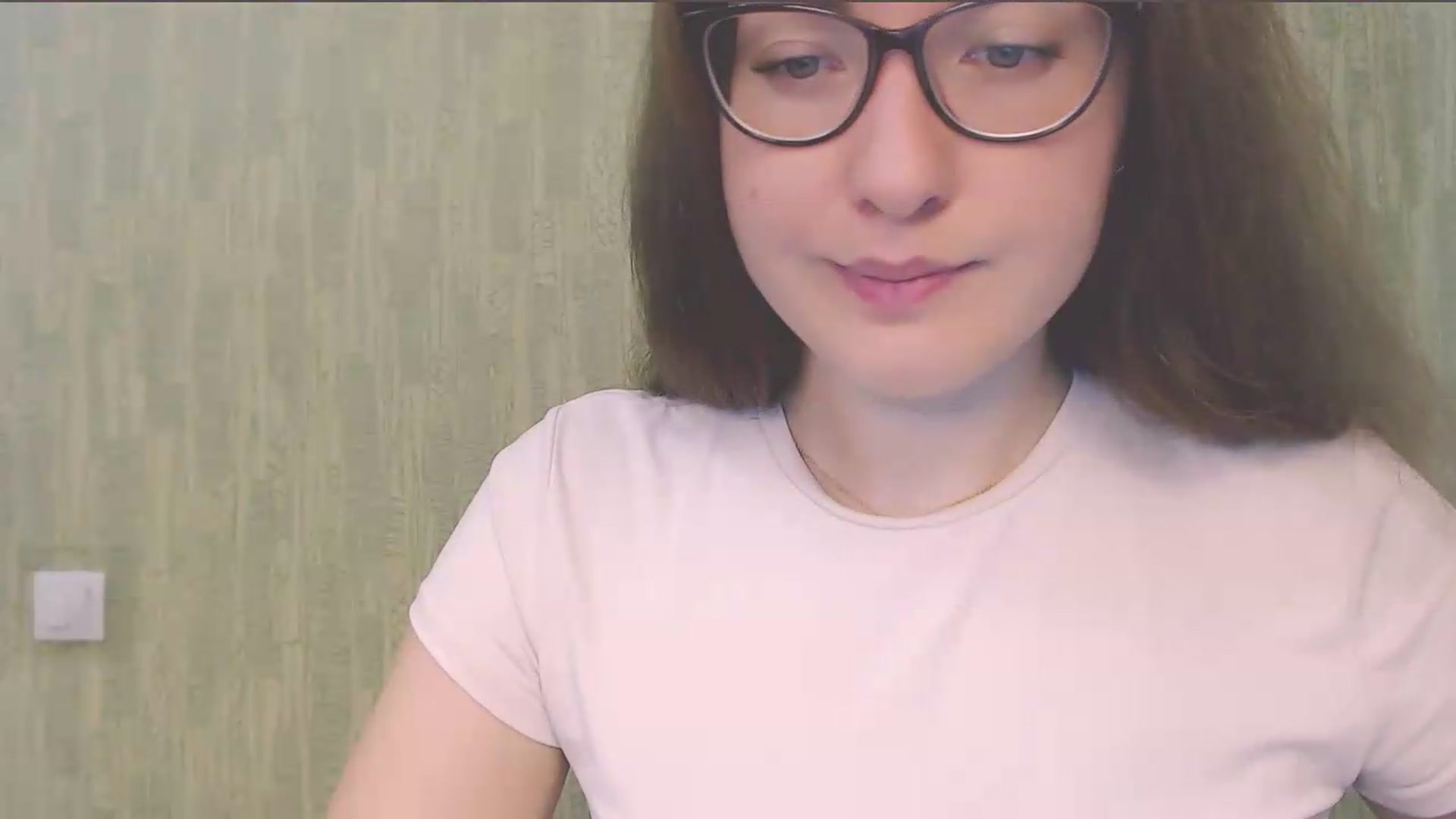 Gallery image thumbnail from HartFoxx's myfreecams stream on, 08/18/2026, 20:35 image 9 of 20