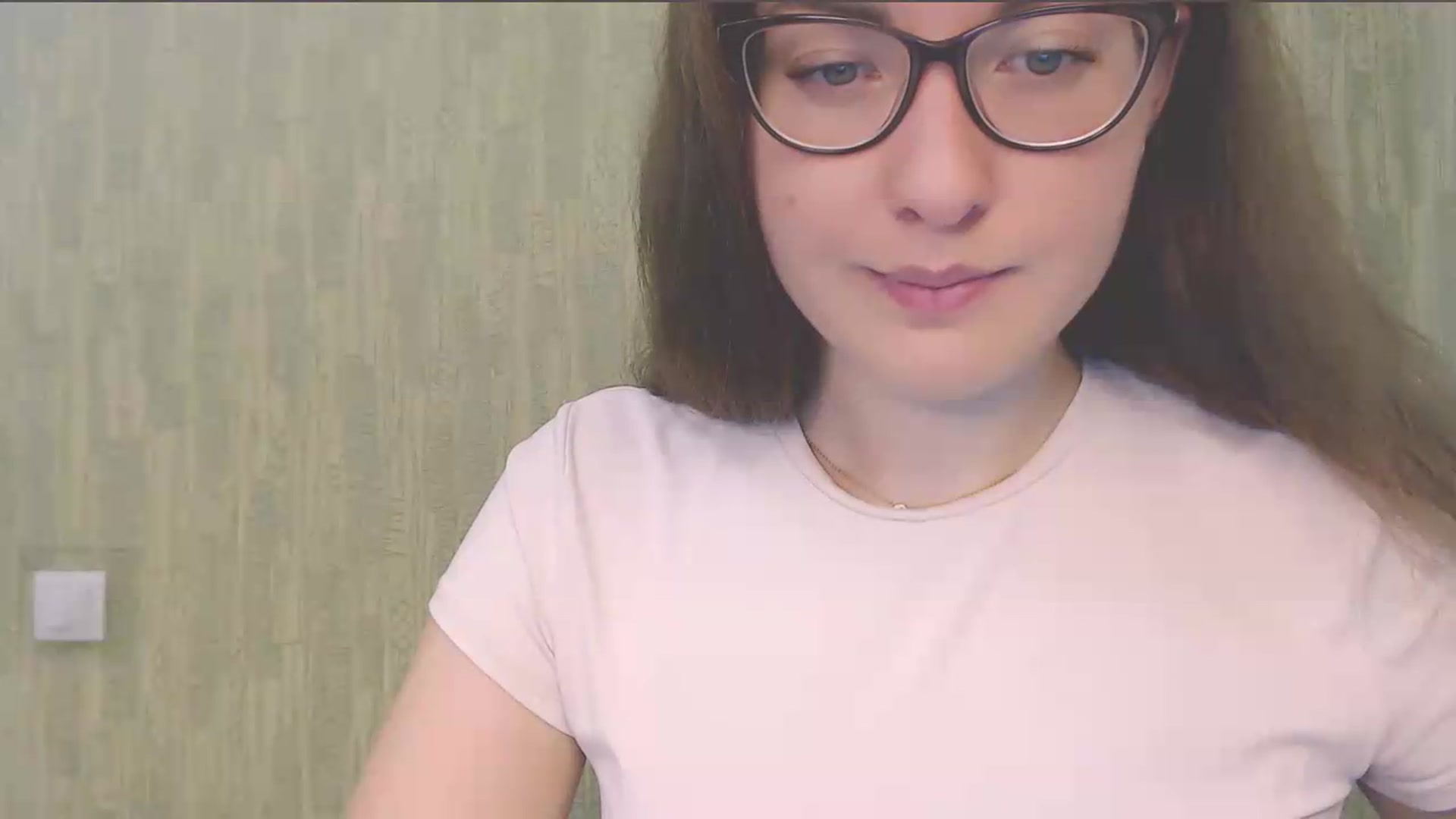 Gallery image thumbnail from HartFoxx's myfreecams stream on, 08/18/2026, 20:35 image 15 of 20