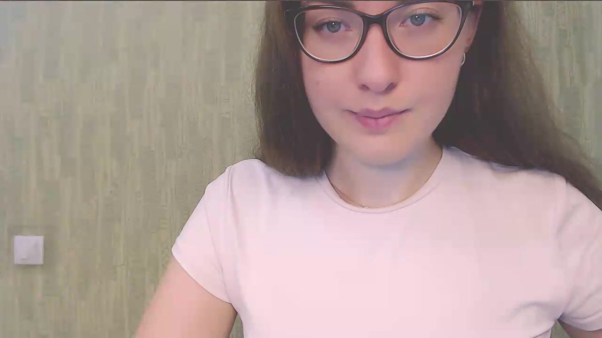 Gallery image thumbnail from HartFoxx's myfreecams stream on, 08/18/2026, 20:35 image 16 of 20