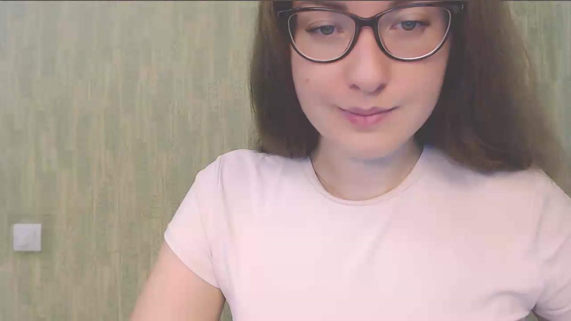 Gallery image thumbnail from HartFoxx's myfreecams stream on, 08/18/2026, 20:35 image 7 of 20