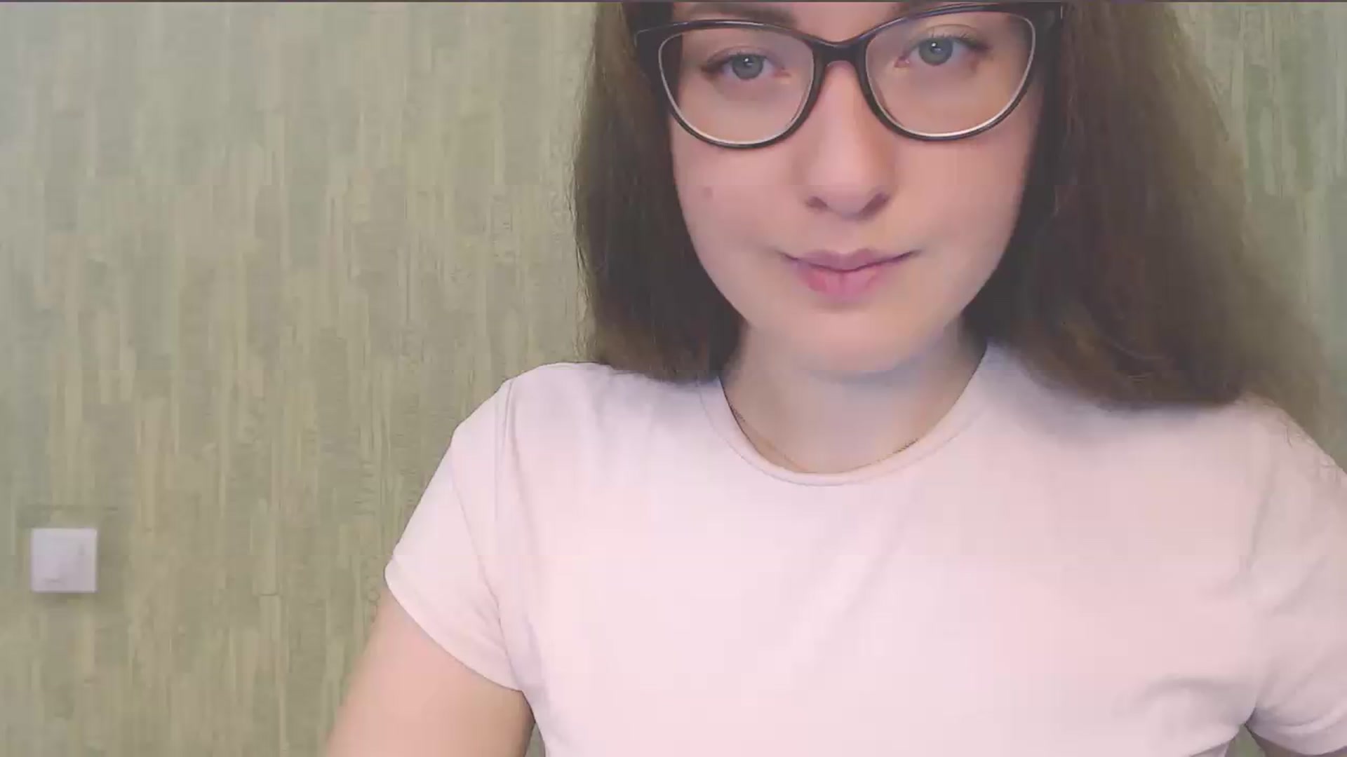 Gallery image thumbnail from HartFoxx's myfreecams stream on, 08/18/2026, 20:35 image 10 of 20