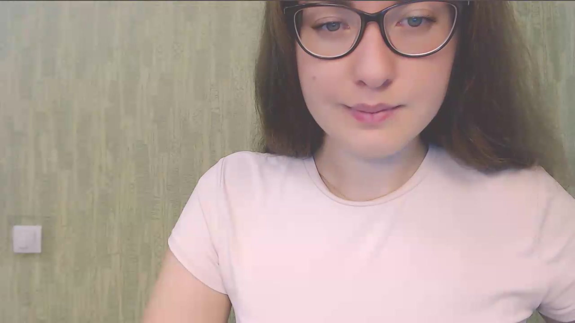Gallery image thumbnail from HartFoxx's myfreecams stream on, 08/18/2026, 20:35 image 5 of 20