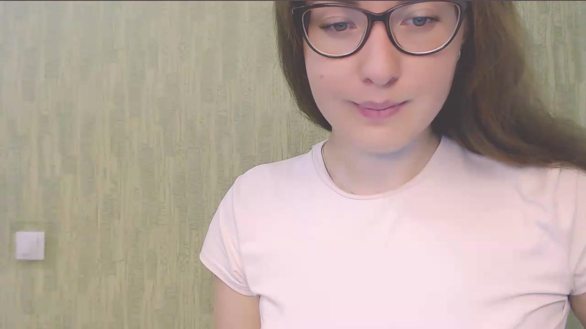 Gallery image thumbnail from HartFoxx's myfreecams stream on, 08/18/2026, 22:03 image 7 of 20