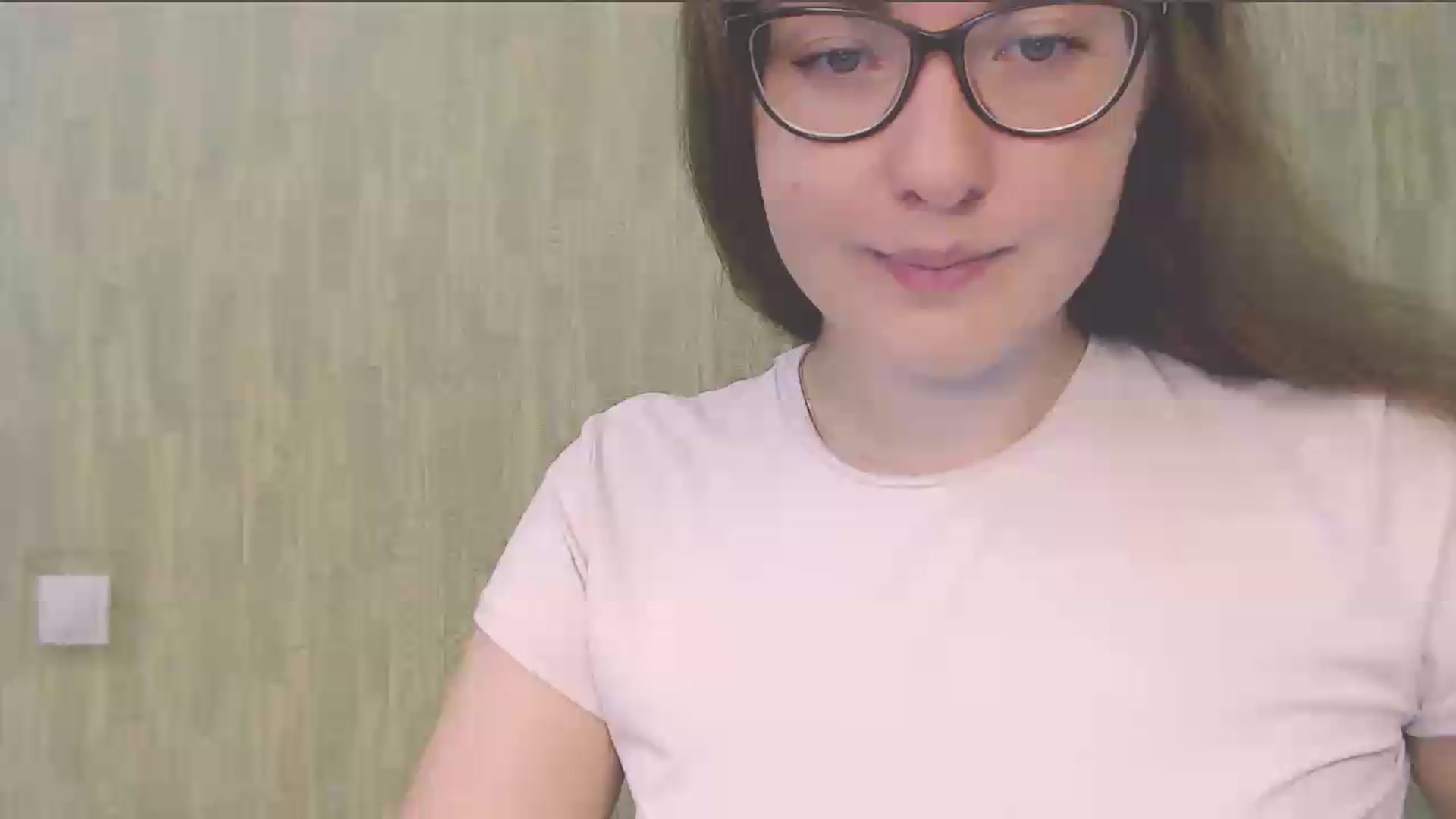 Gallery image thumbnail from HartFoxx's myfreecams stream on, 08/18/2026, 22:03 image 5 of 20