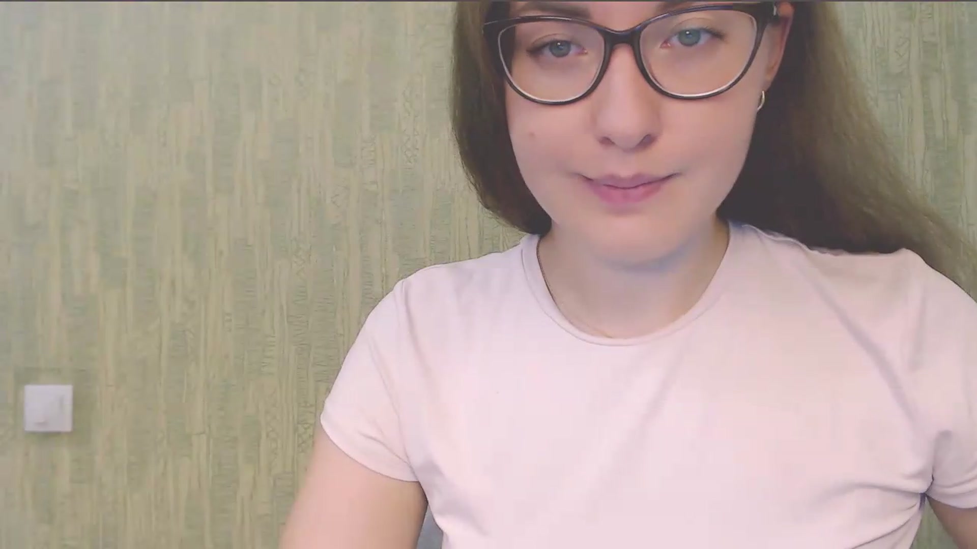 Gallery image thumbnail from HartFoxx's myfreecams stream on, 08/18/2026, 22:03 image 17 of 20